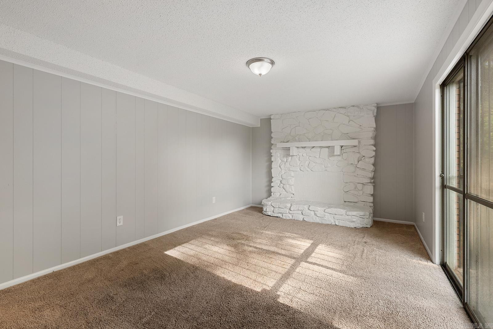 ELKHART - Residential