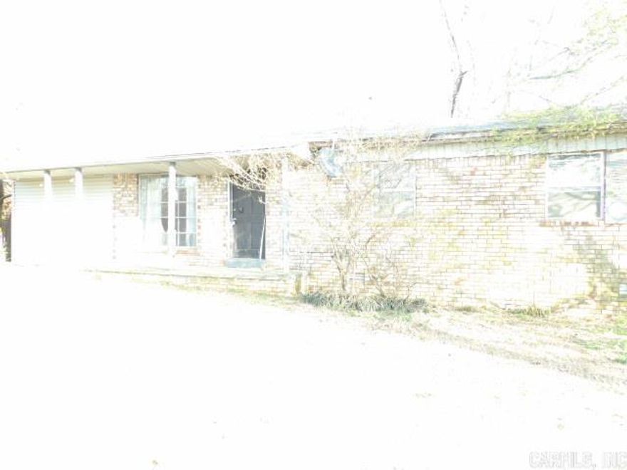 Great opportunity for a duck hunting cabin or for the person who loves to fish near the river. With a little love and customization this property could create a great weekend get away.