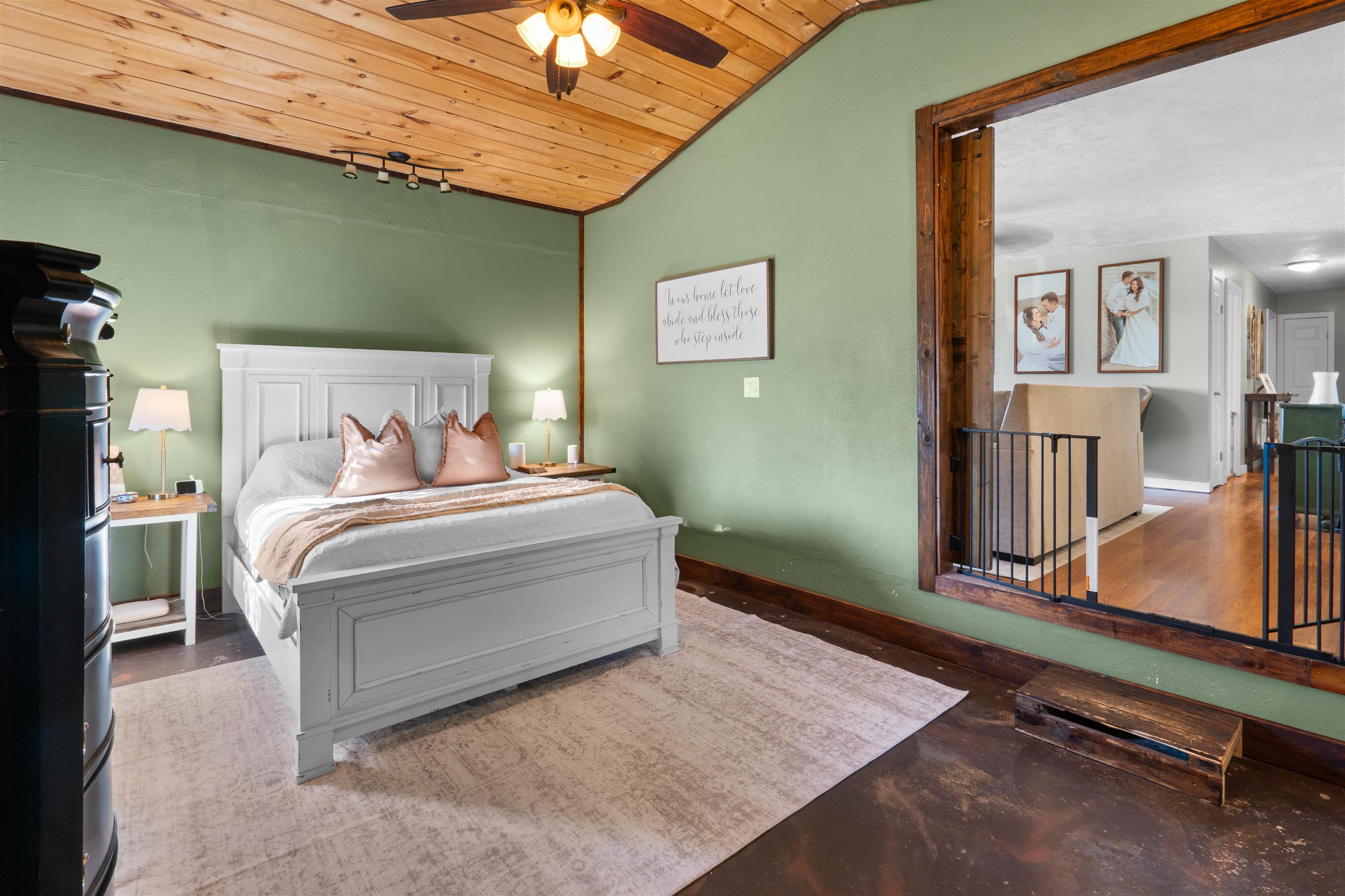 FAIRVIEW ACRES - Residential