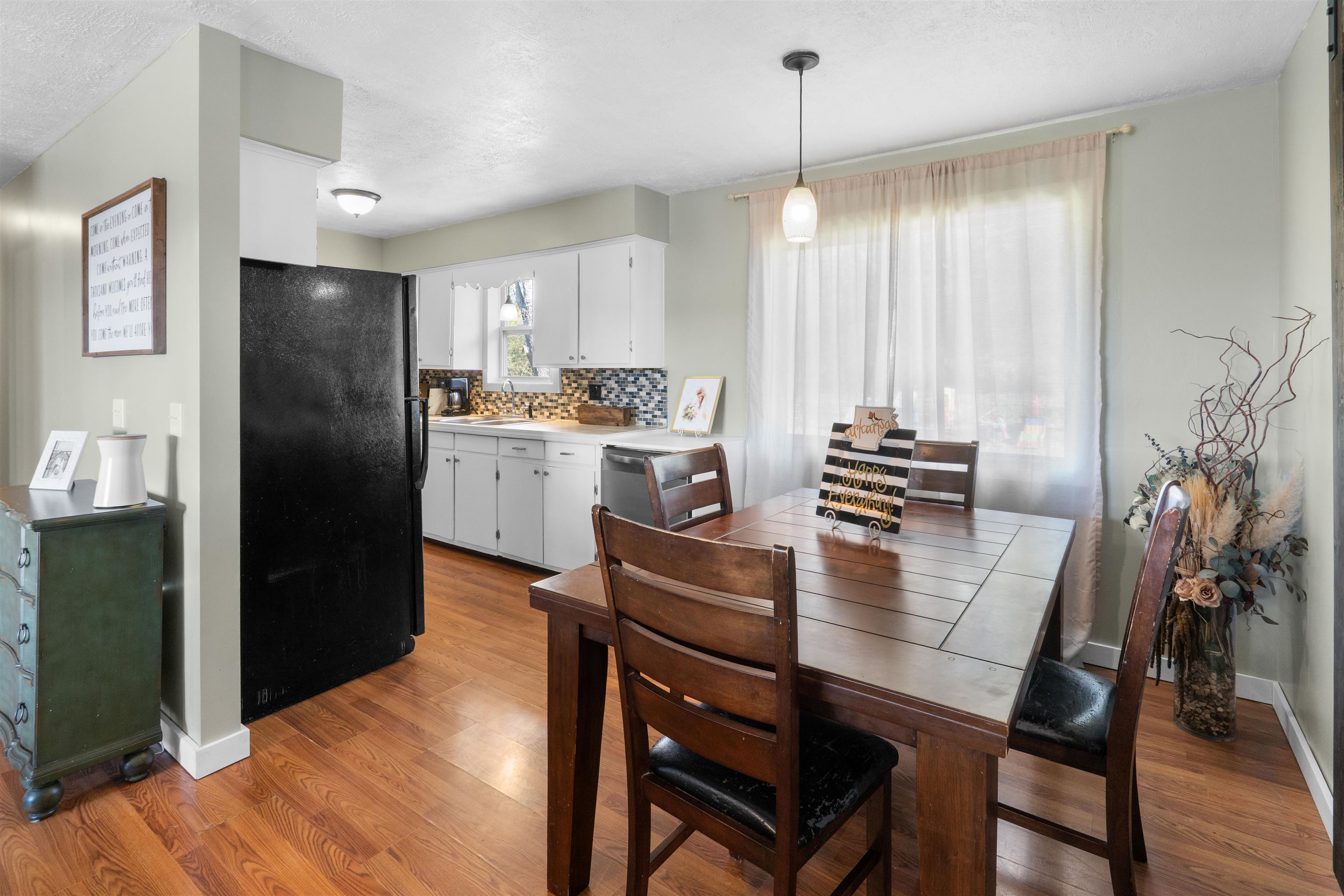 FAIRVIEW ACRES - Residential