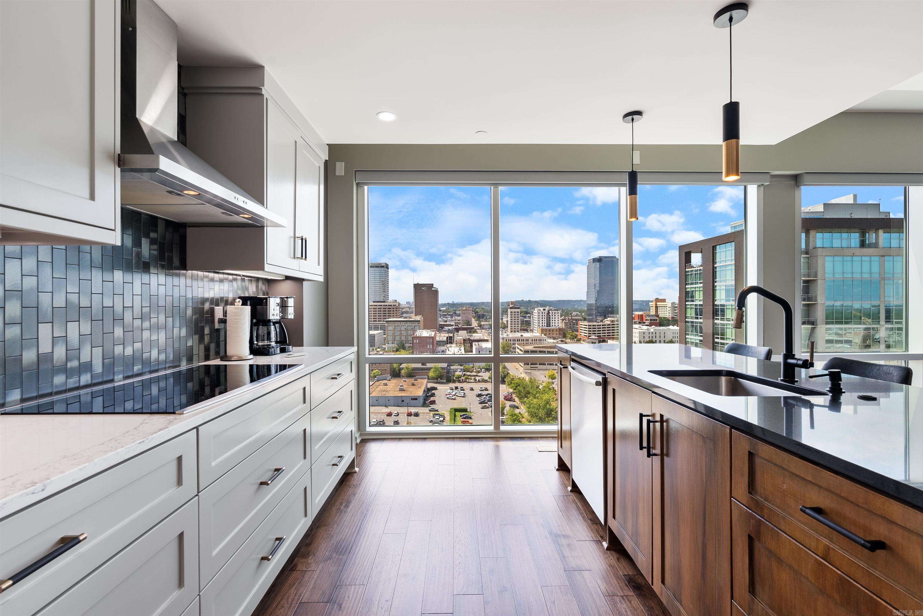 River Market Tower HPR - Residential