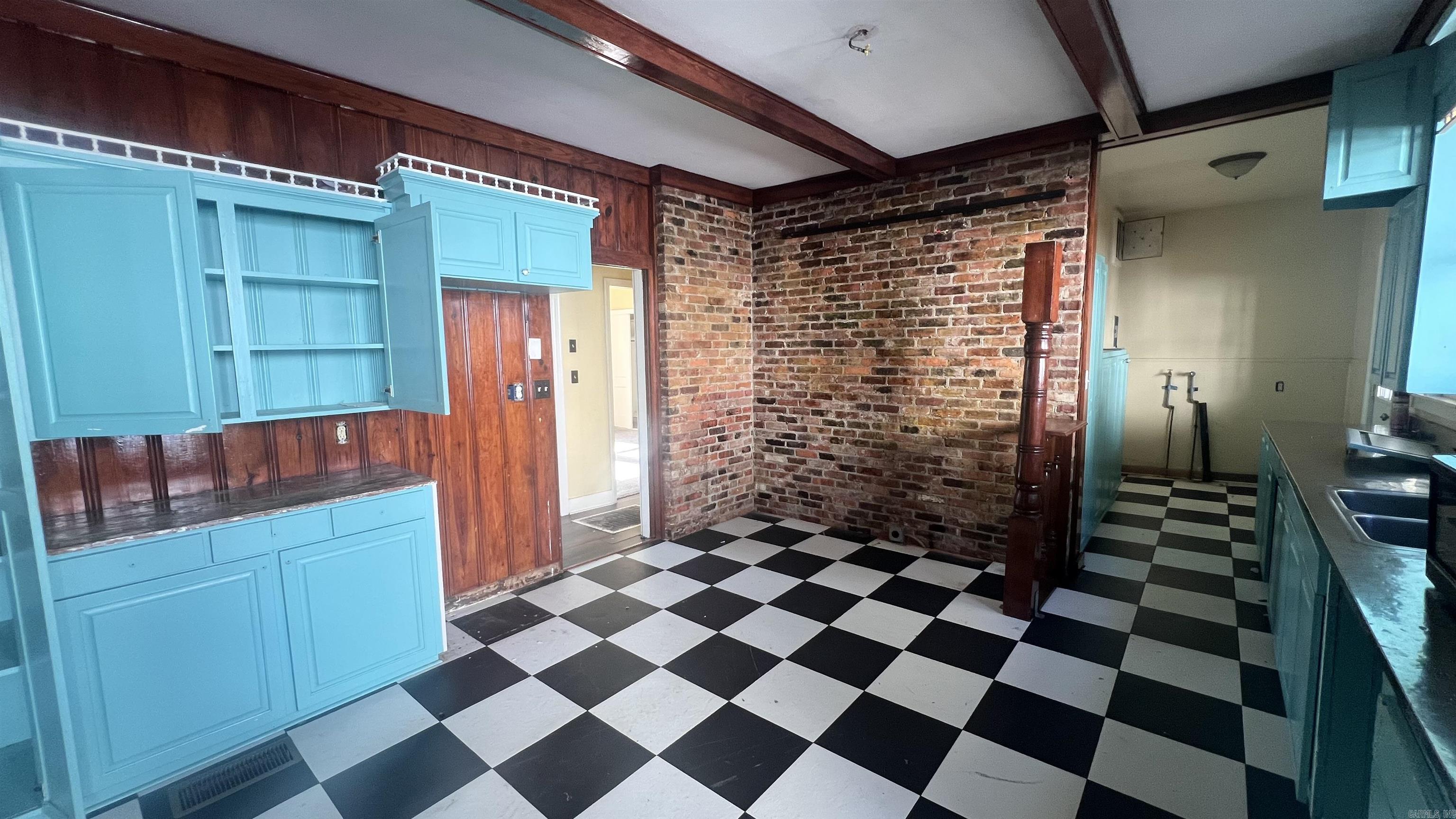 WOOD ADDN - Residential