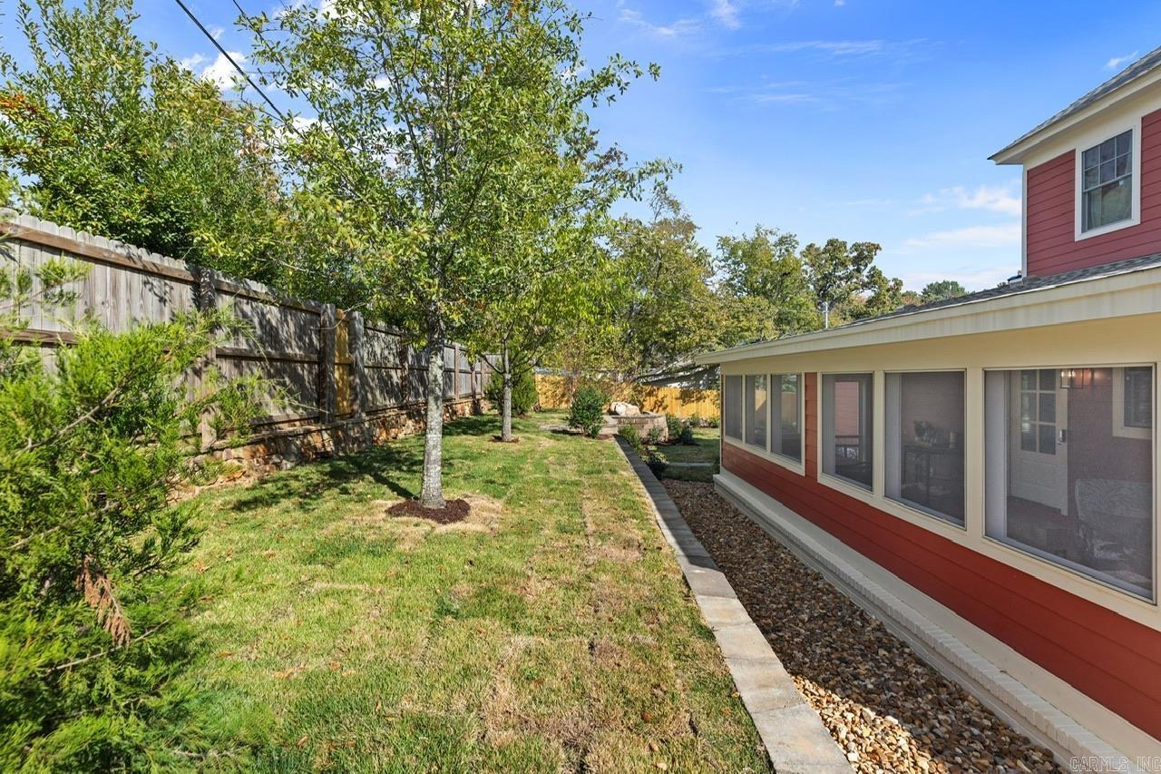 AUTEN & MOSS - Residential