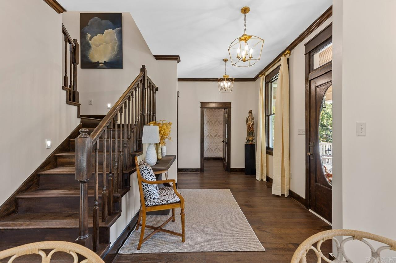 AUTEN & MOSS - Residential