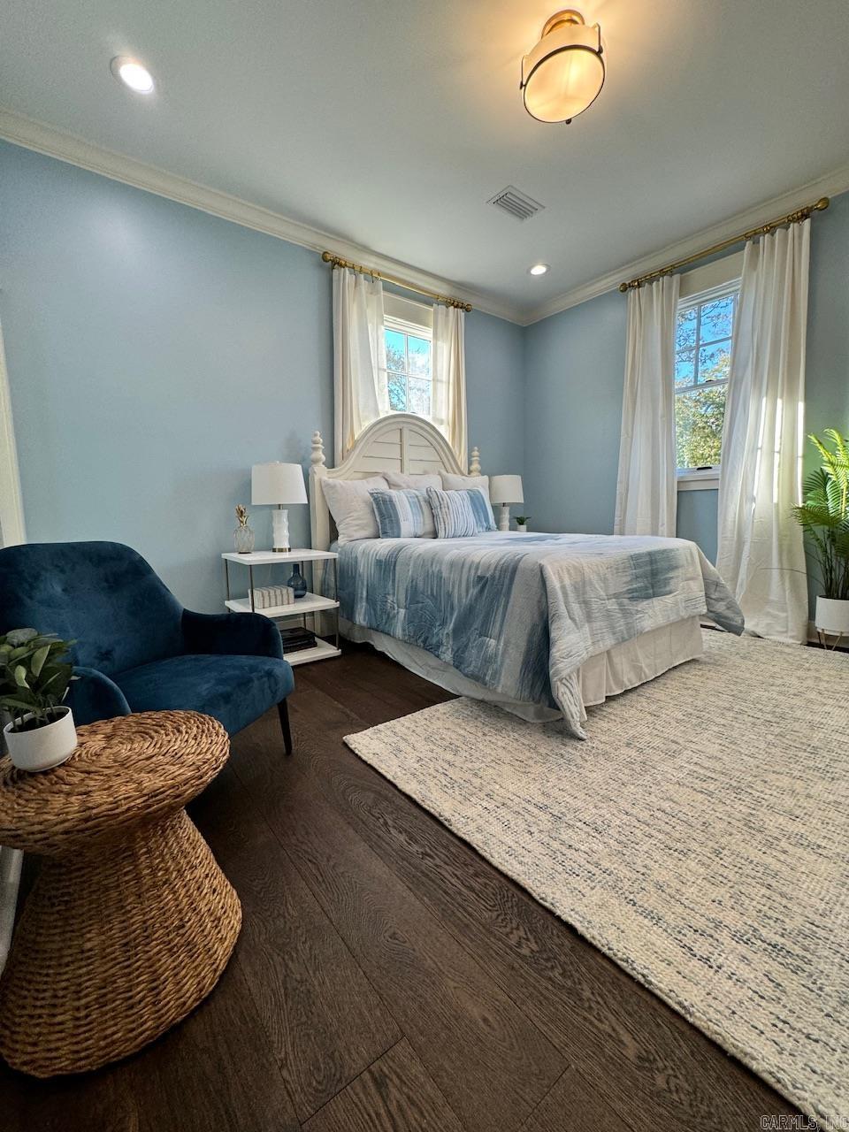 AUTEN & MOSS - Residential