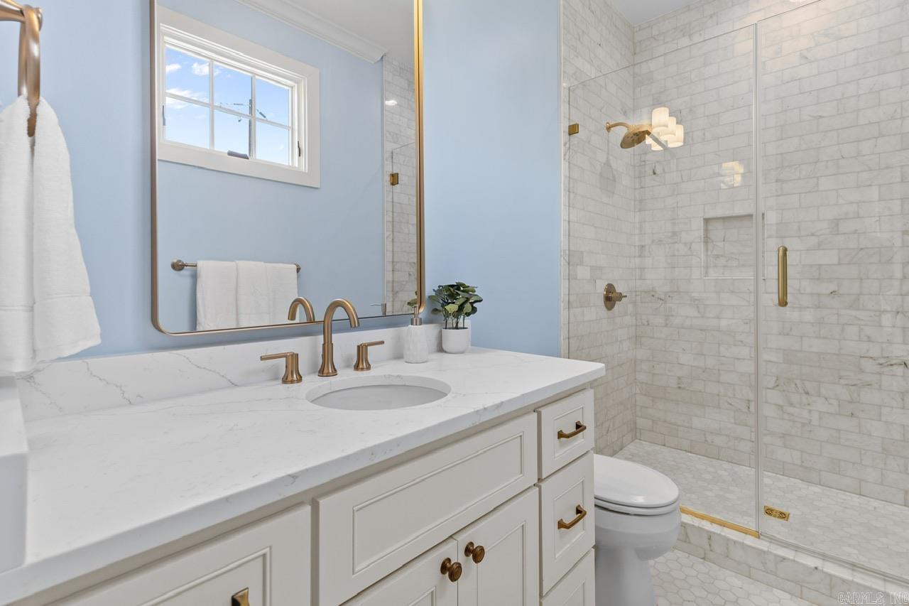 AUTEN & MOSS - Residential