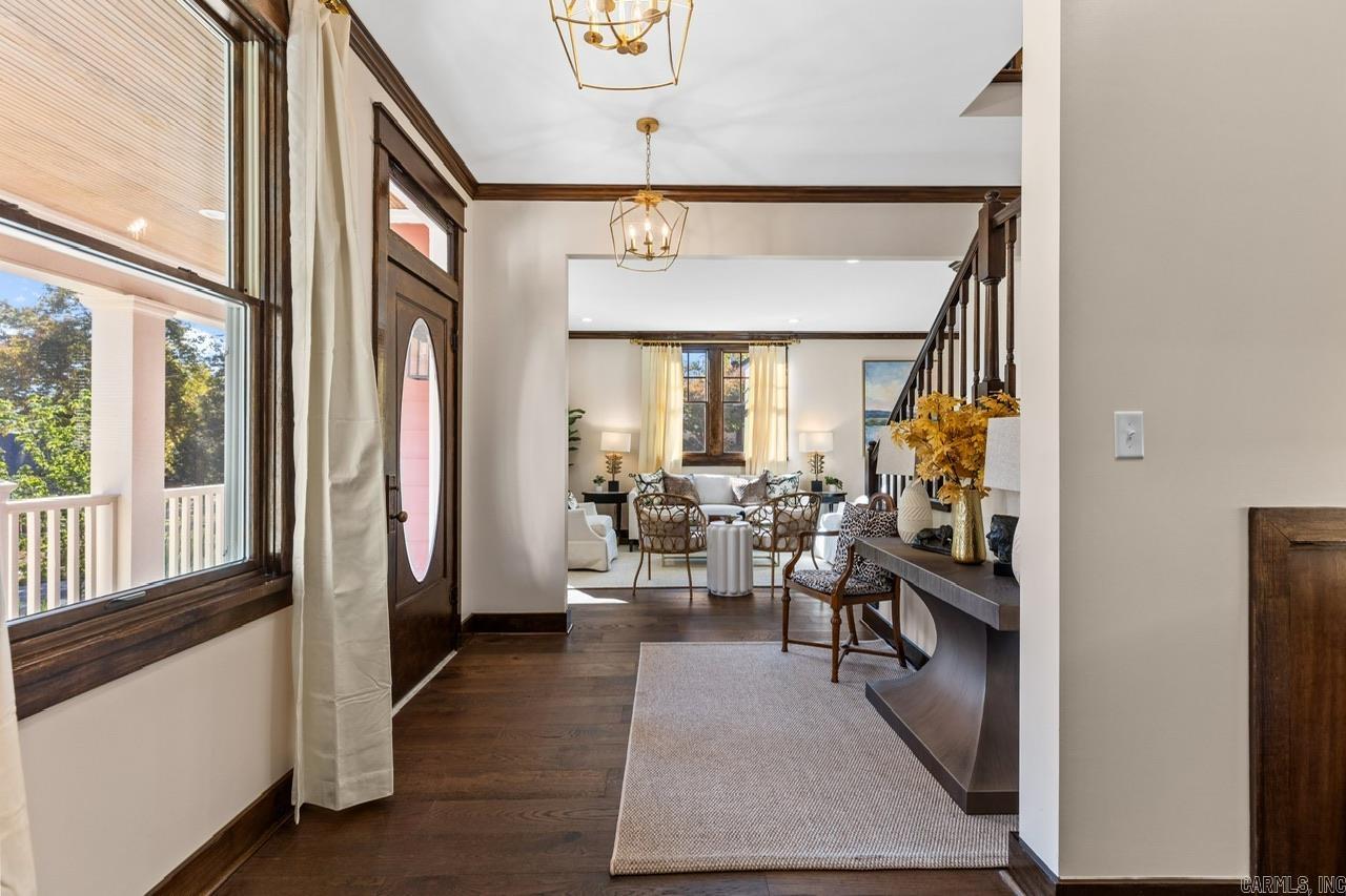 AUTEN & MOSS - Residential