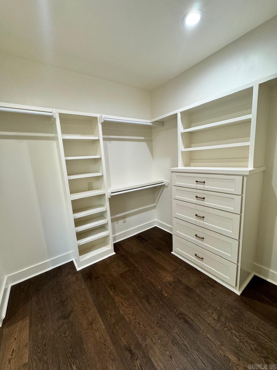 AUTEN & MOSS - Residential