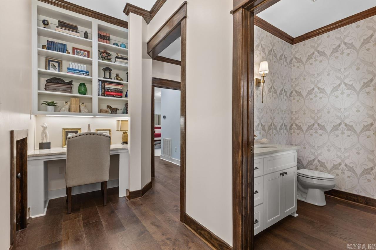 AUTEN & MOSS - Residential