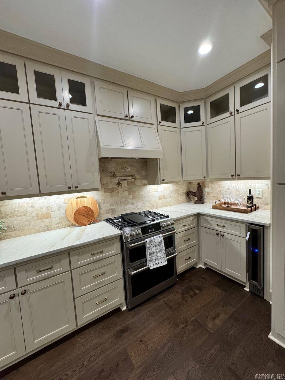 AUTEN & MOSS - Residential