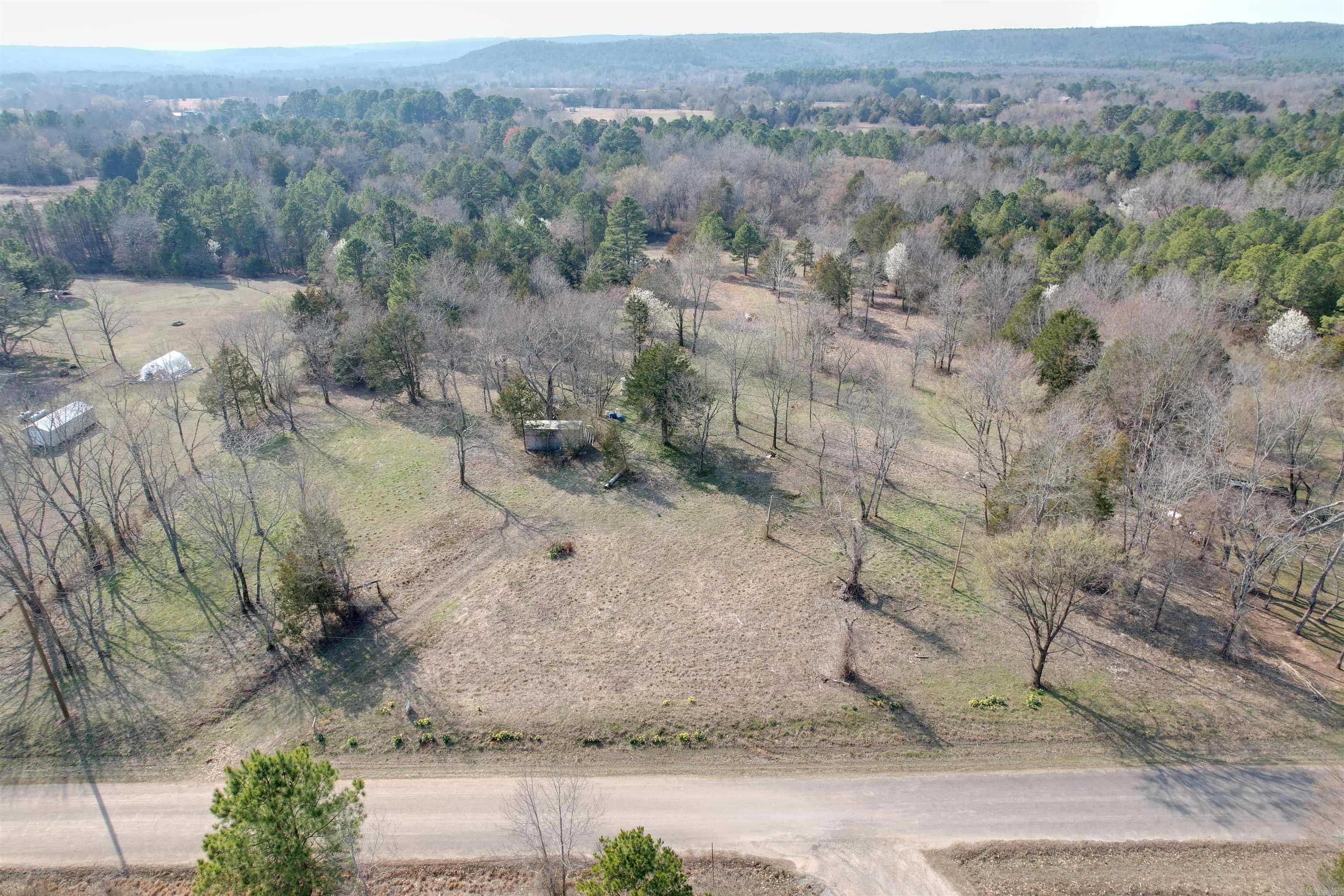 Metes & Bounds - Land