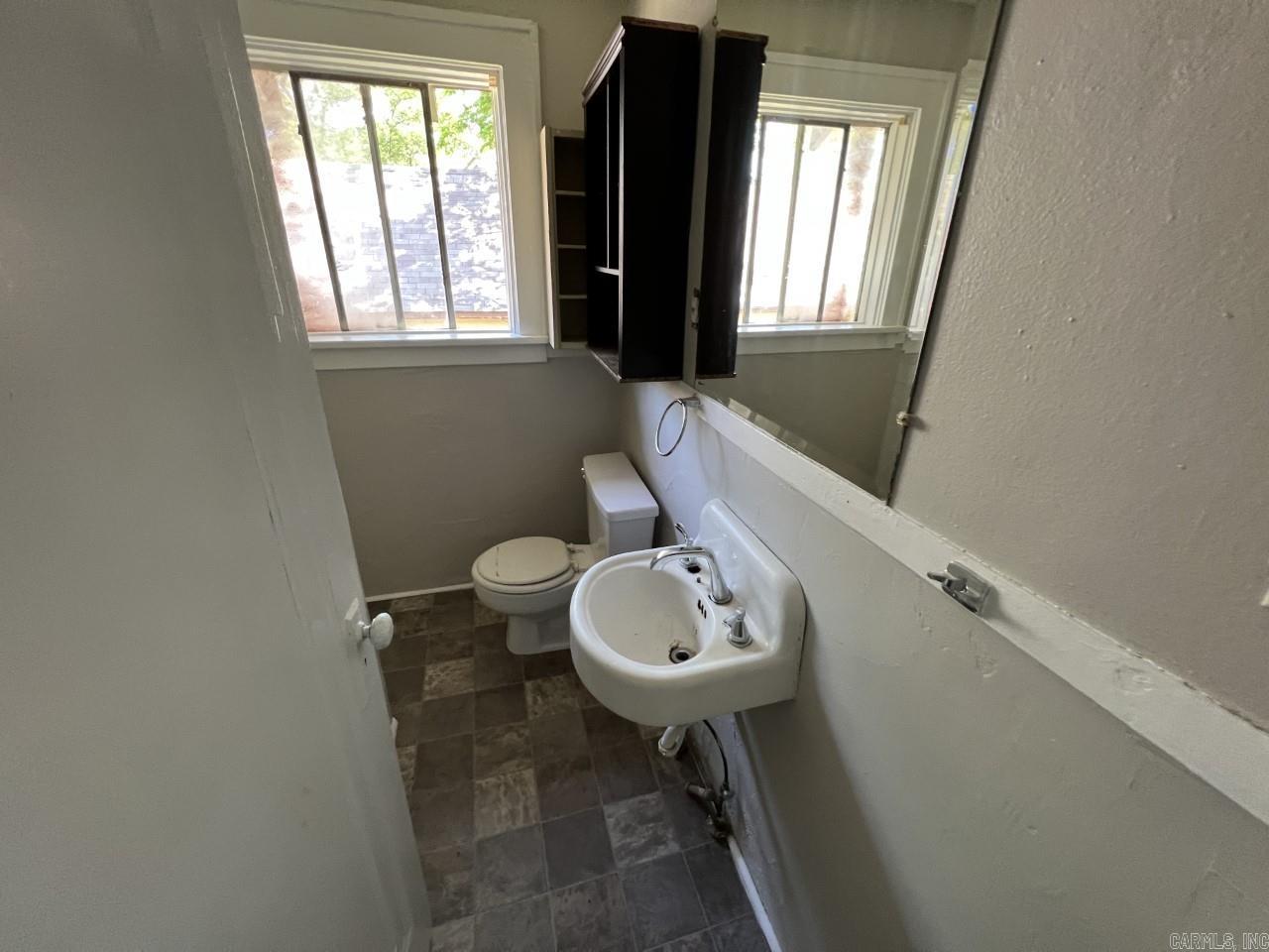 Weldon E Wrights - Residential Lease