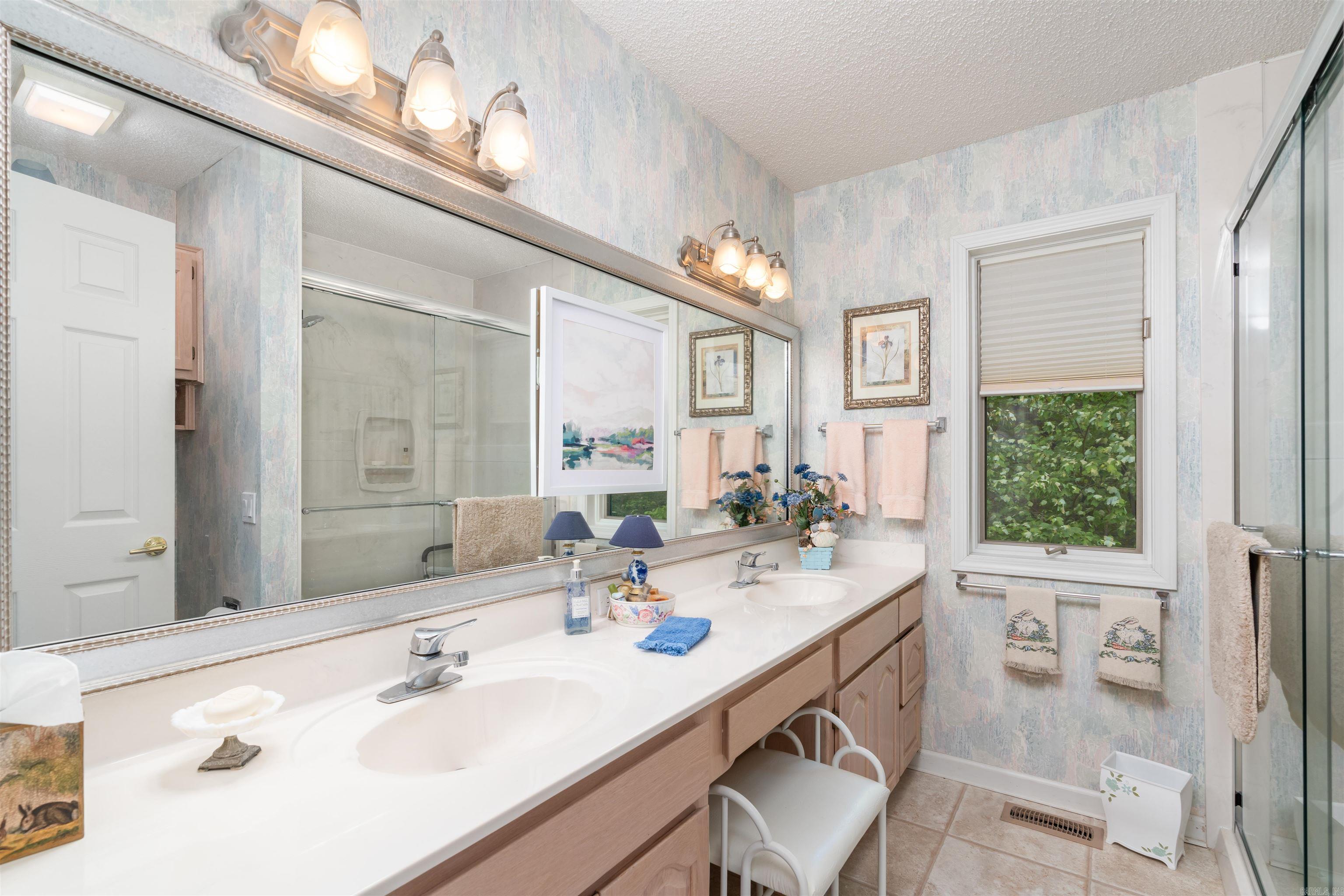 NARVAEZ - Residential