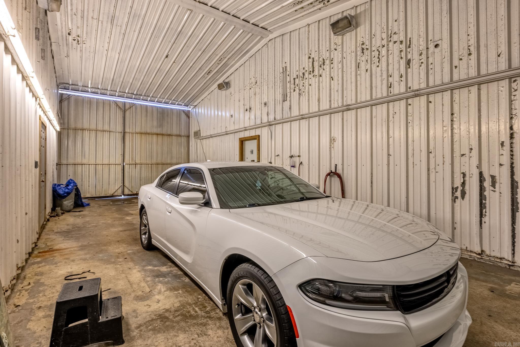 Wallis - Commercial Sale