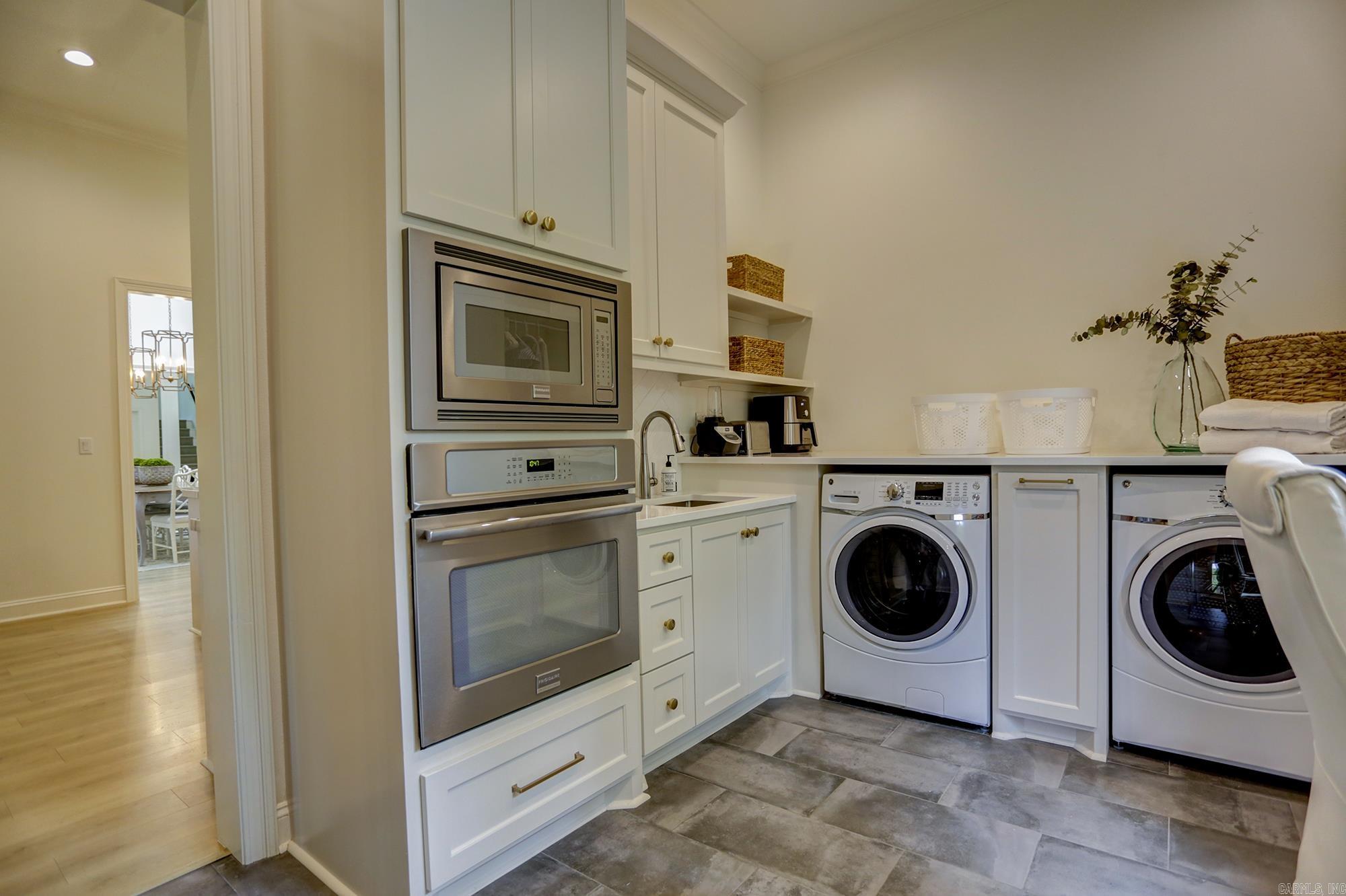 PLEASANT VALLEY - Residential