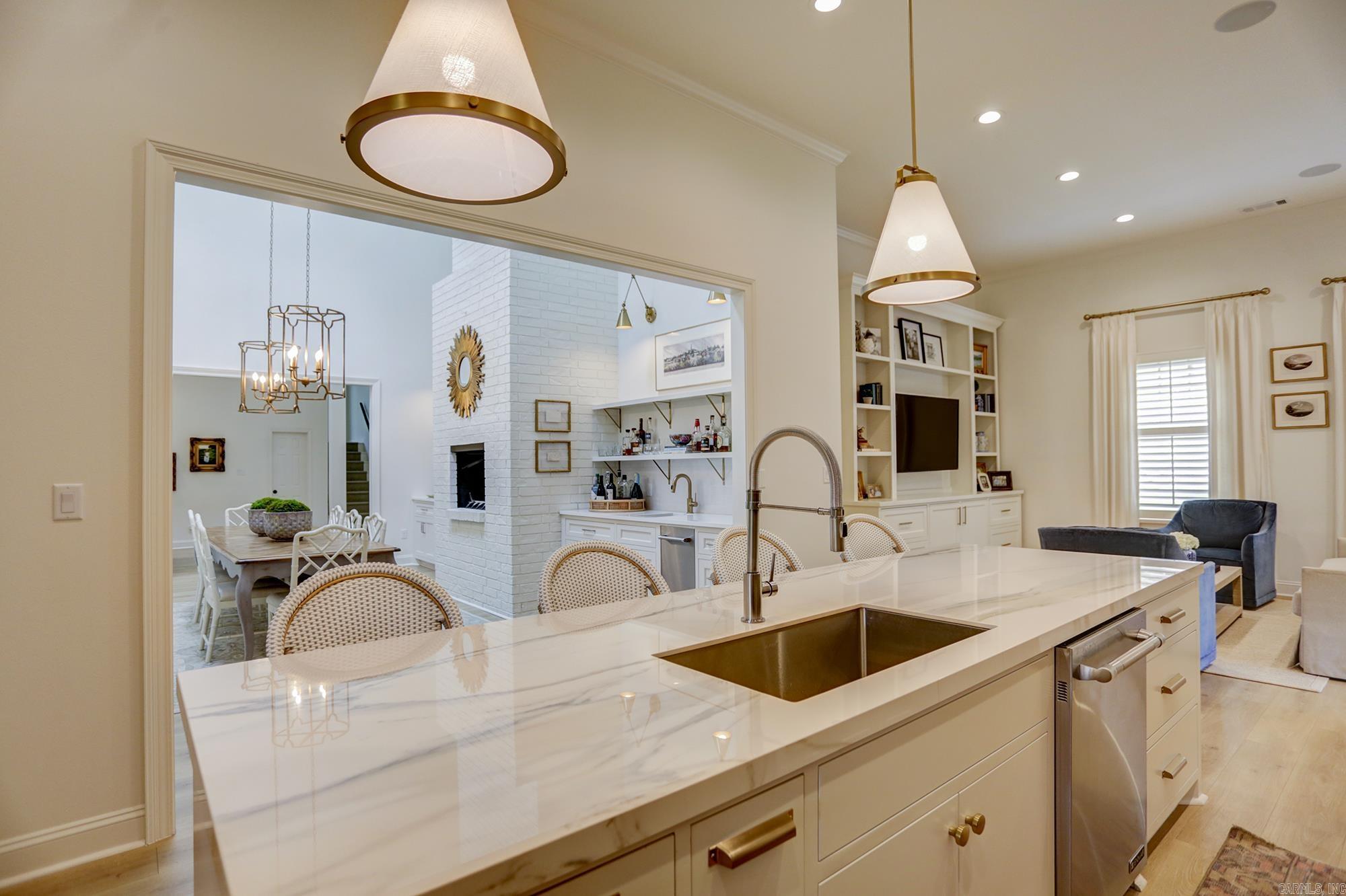 PLEASANT VALLEY - Residential