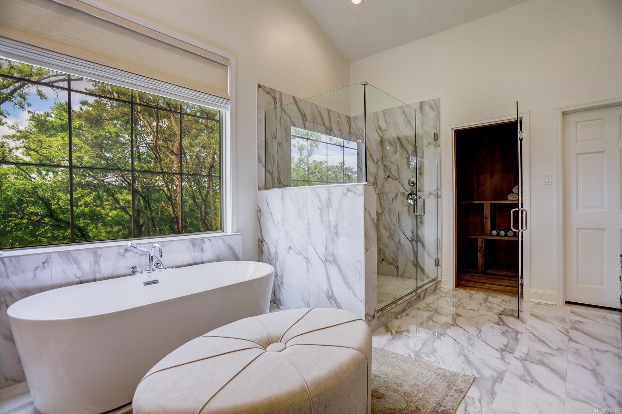 PLEASANT VALLEY - Residential