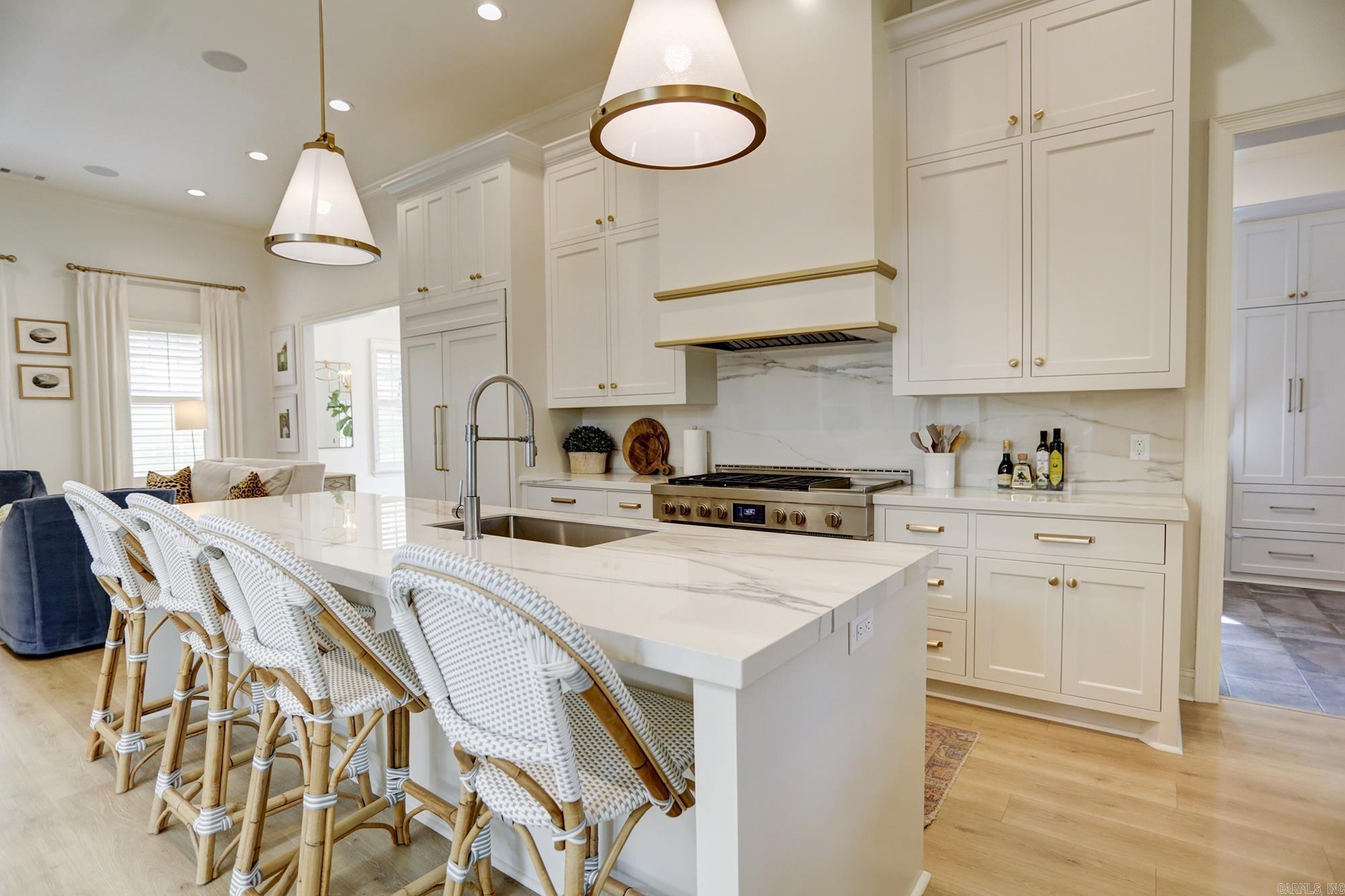 PLEASANT VALLEY - Residential