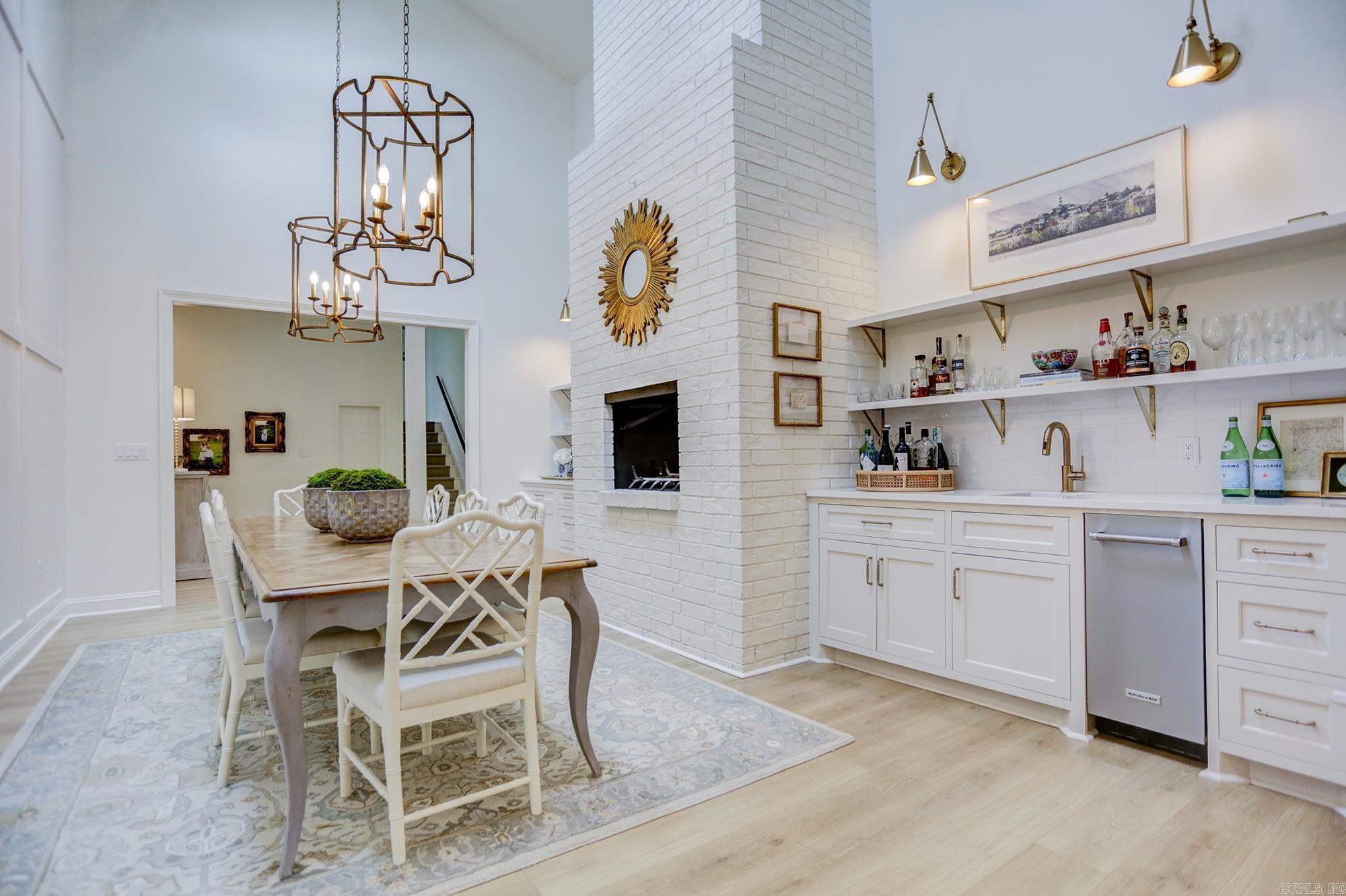 PLEASANT VALLEY - Residential