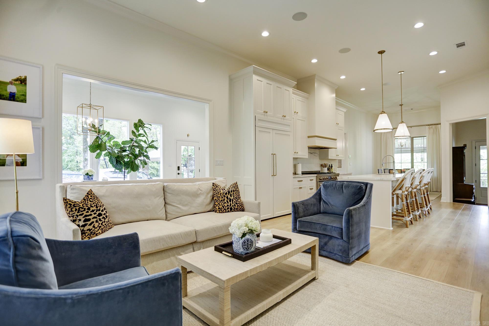 PLEASANT VALLEY - Residential