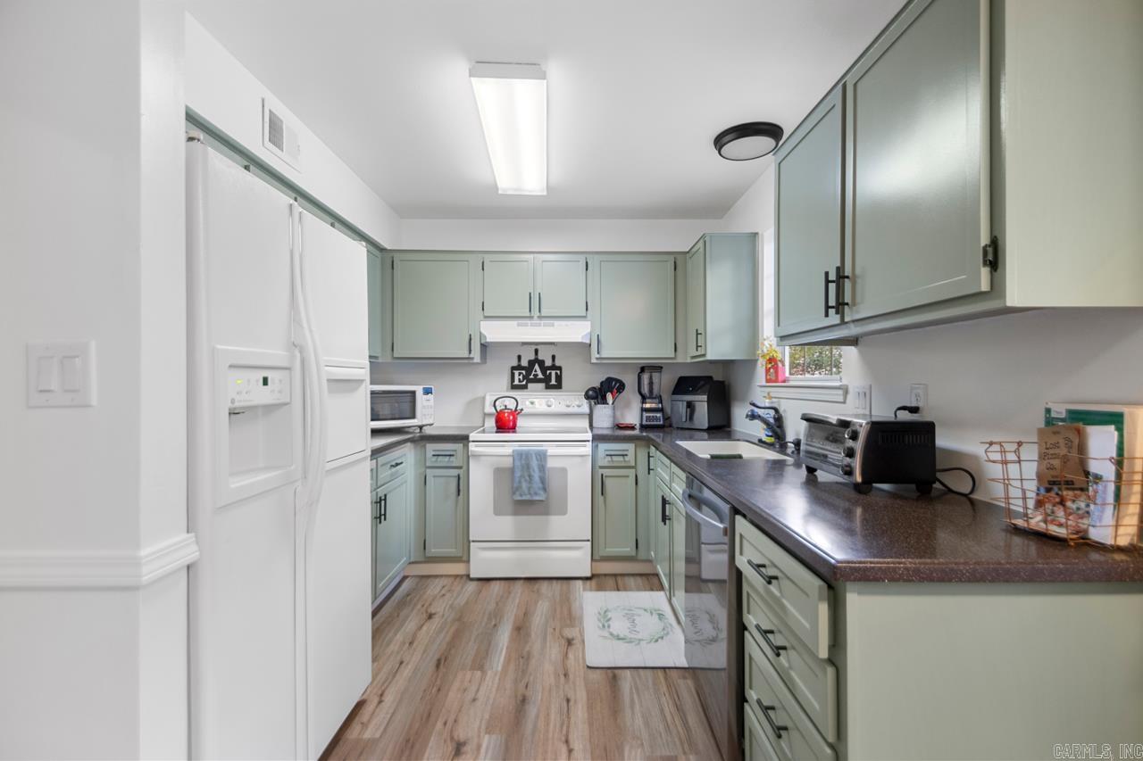 CARYWOOD - Residential