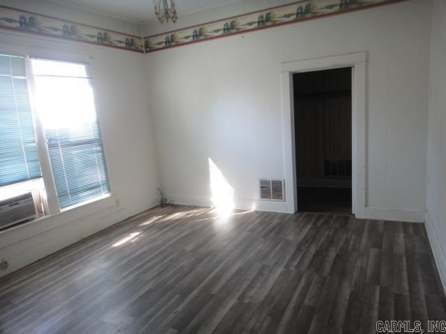 NEWPORT LAND & IMP CO - Residential