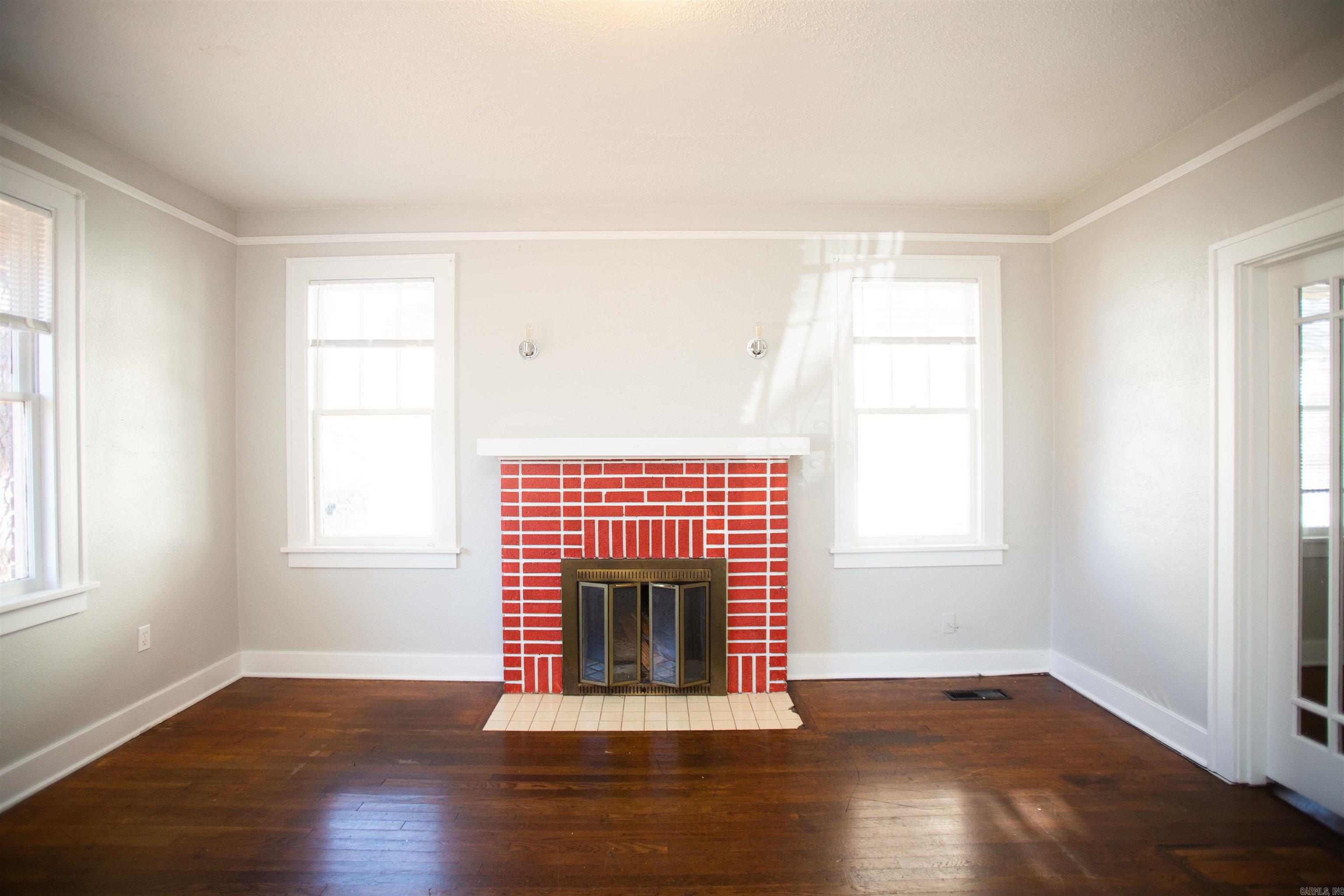 Kahn - Residential Lease