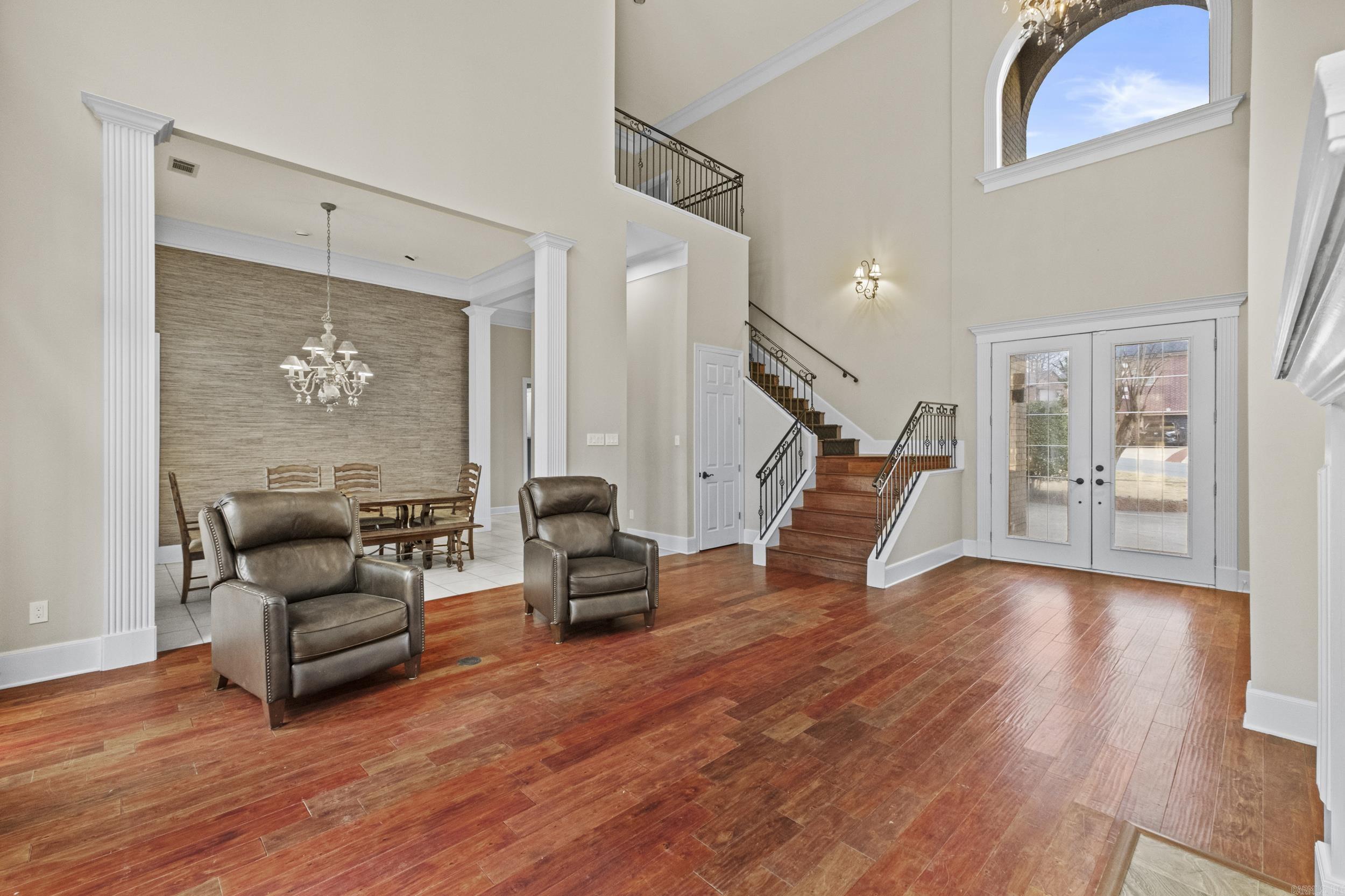 COUNTRY CLUB OF ARK THE - Residential