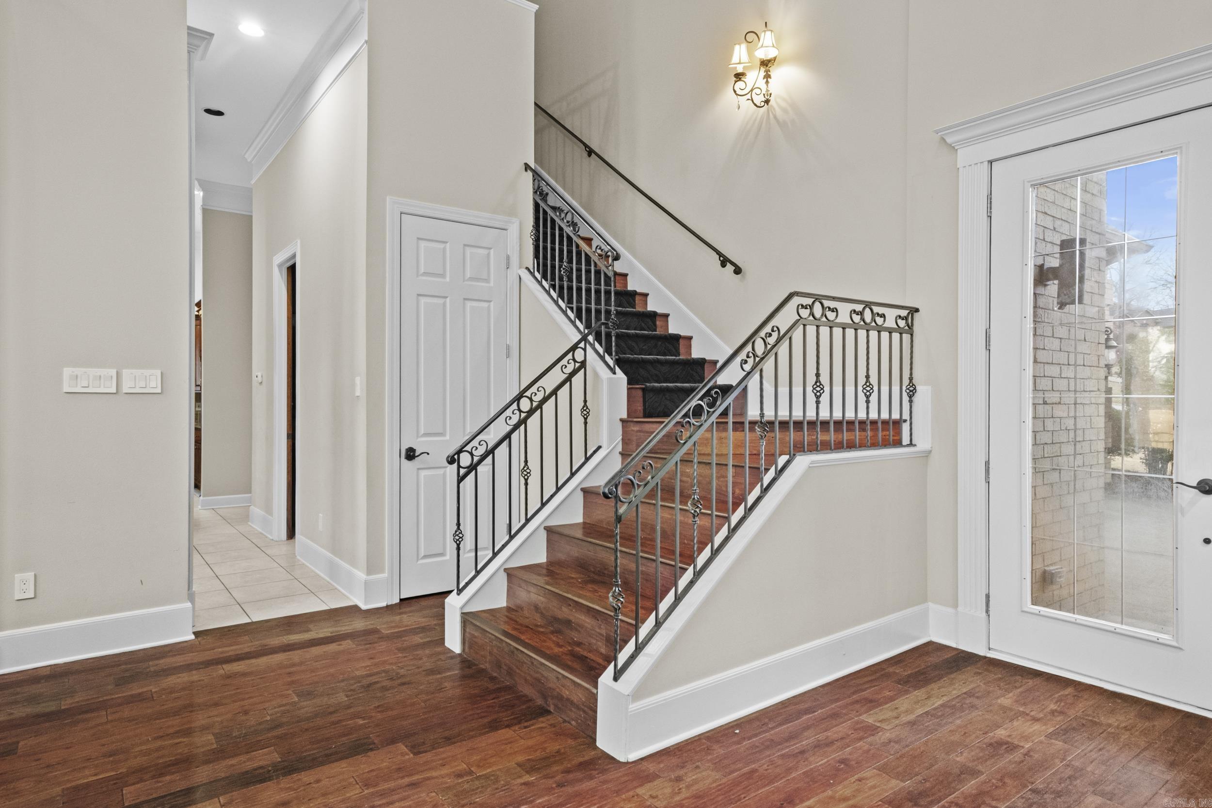 COUNTRY CLUB OF ARK THE - Residential