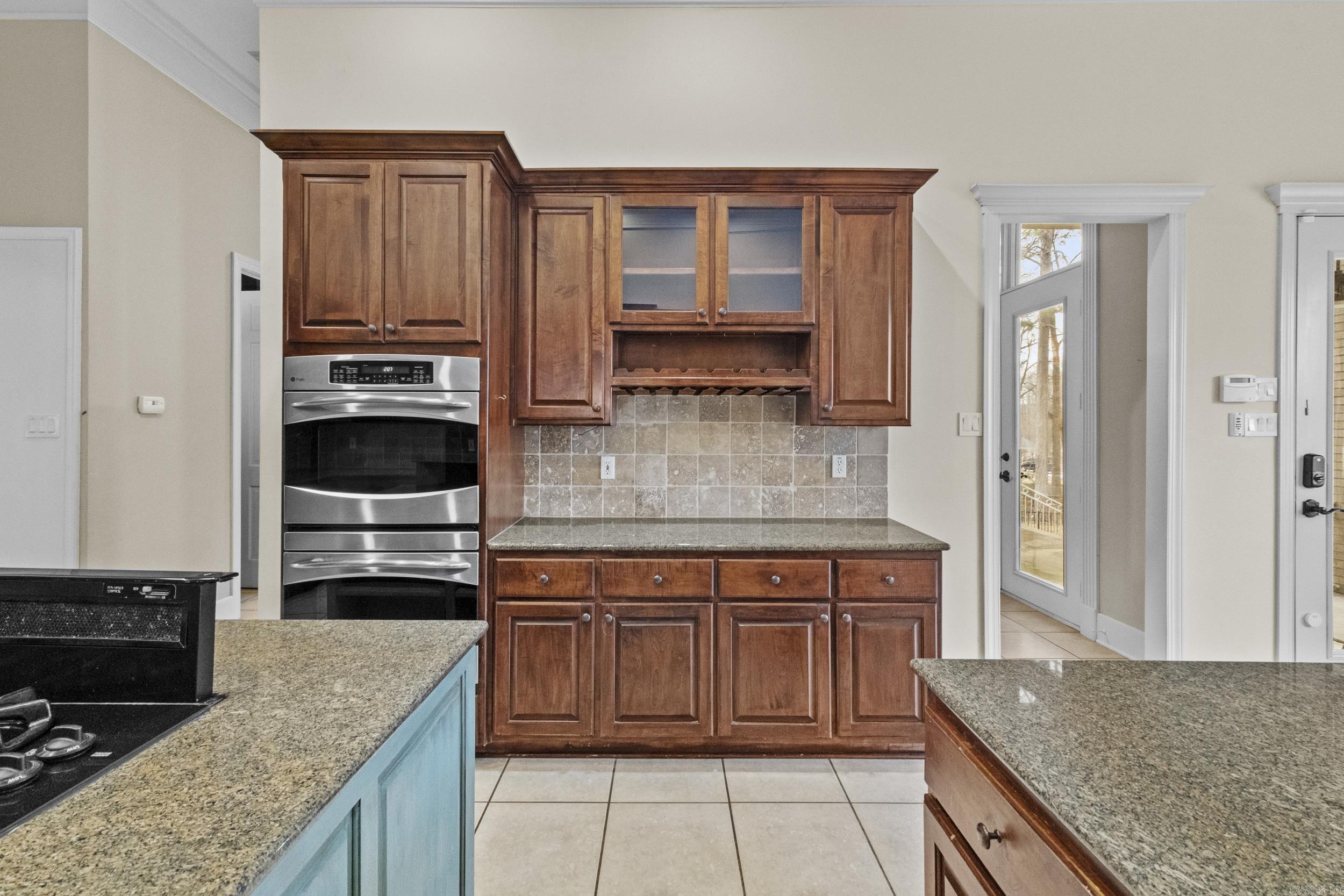 COUNTRY CLUB OF ARK THE - Residential