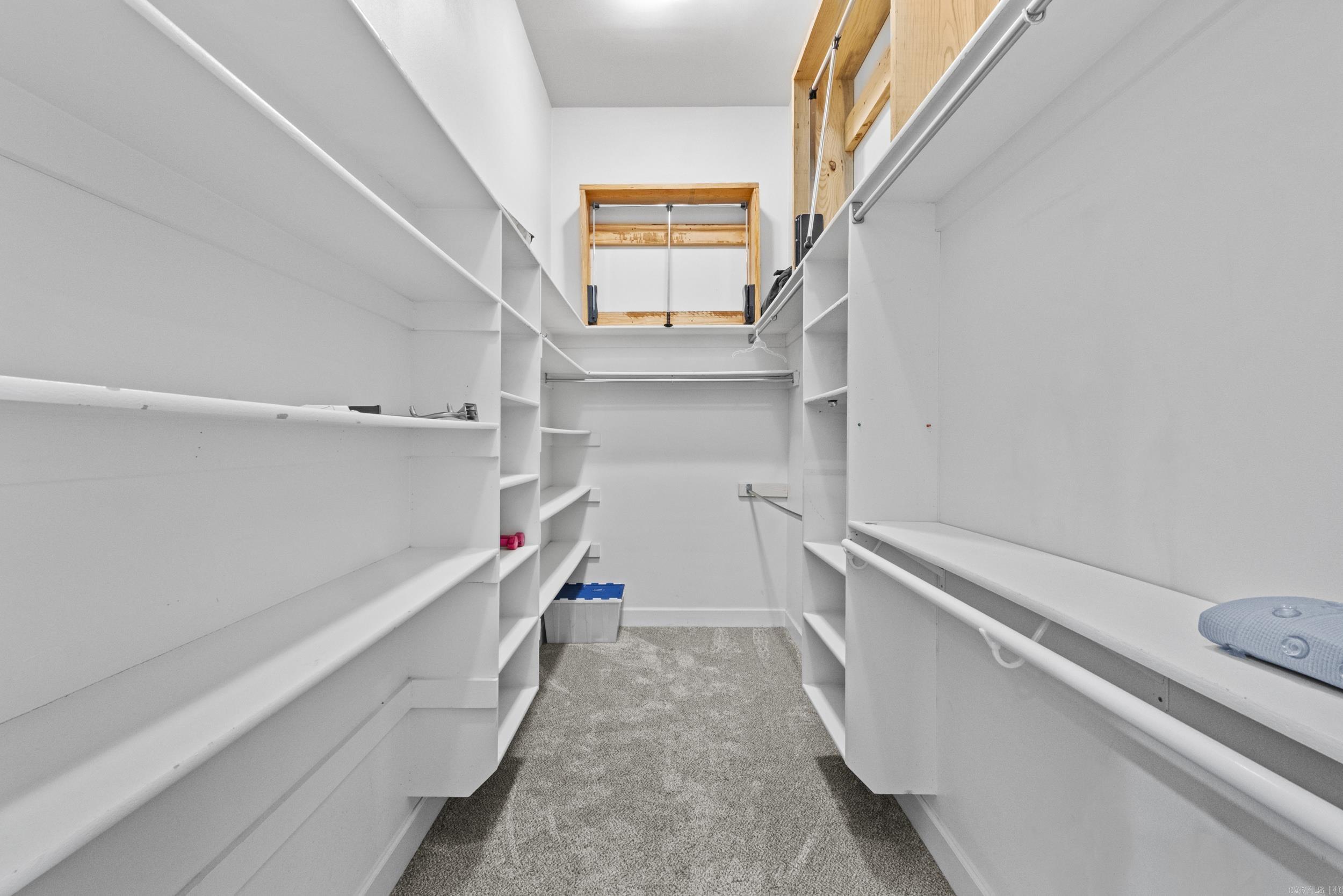 COUNTRY CLUB OF ARK THE - Residential