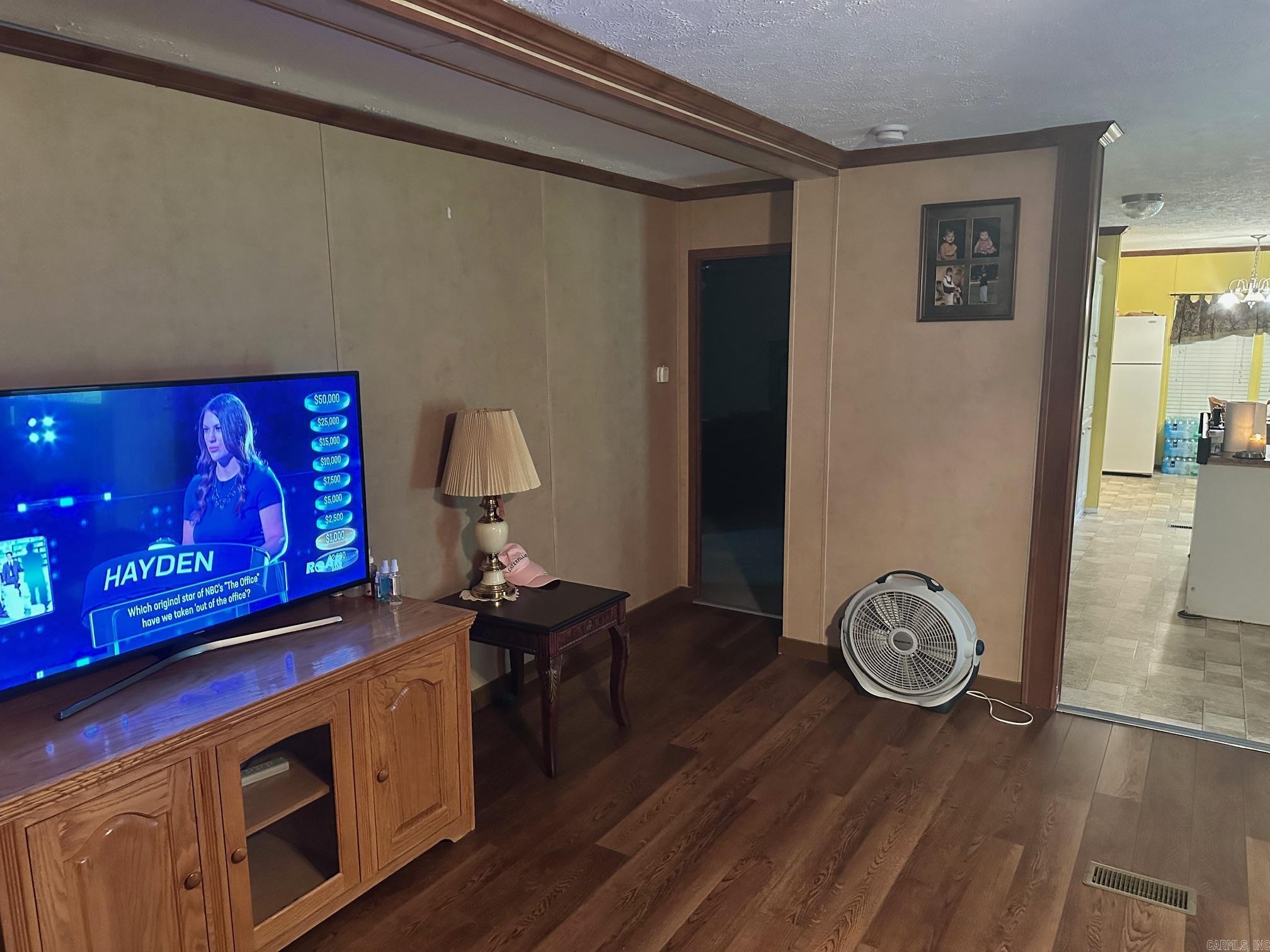 RED BLUFF - Residential