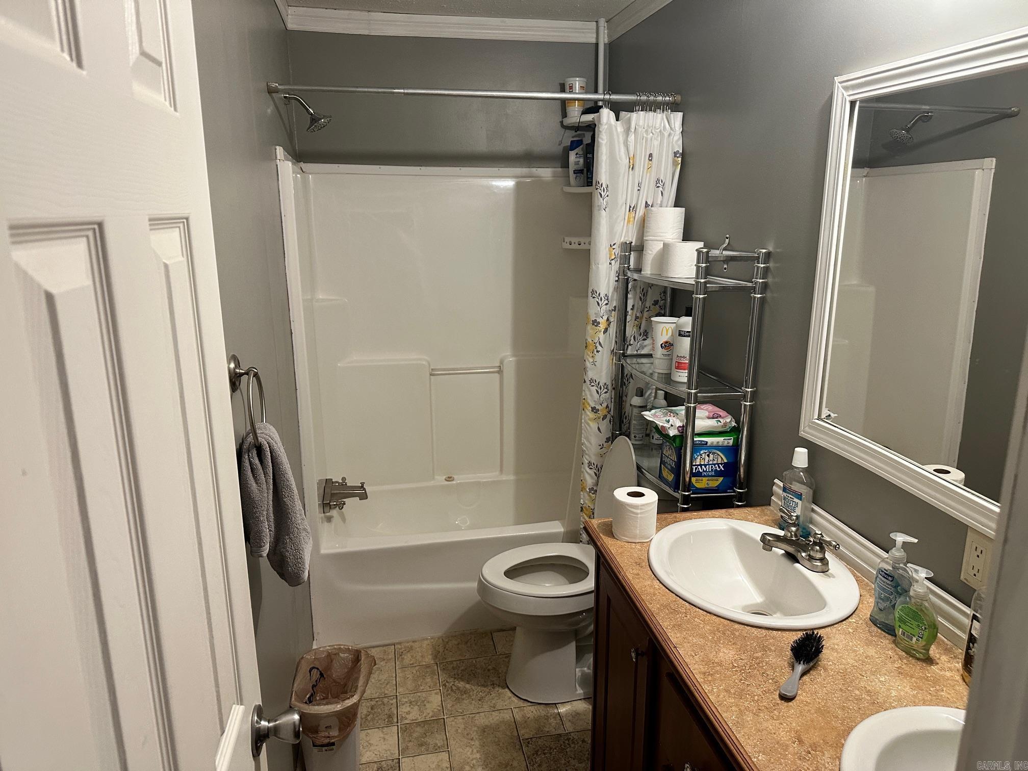 RED BLUFF - Residential