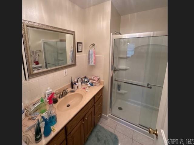 OAK GROVE - Residential