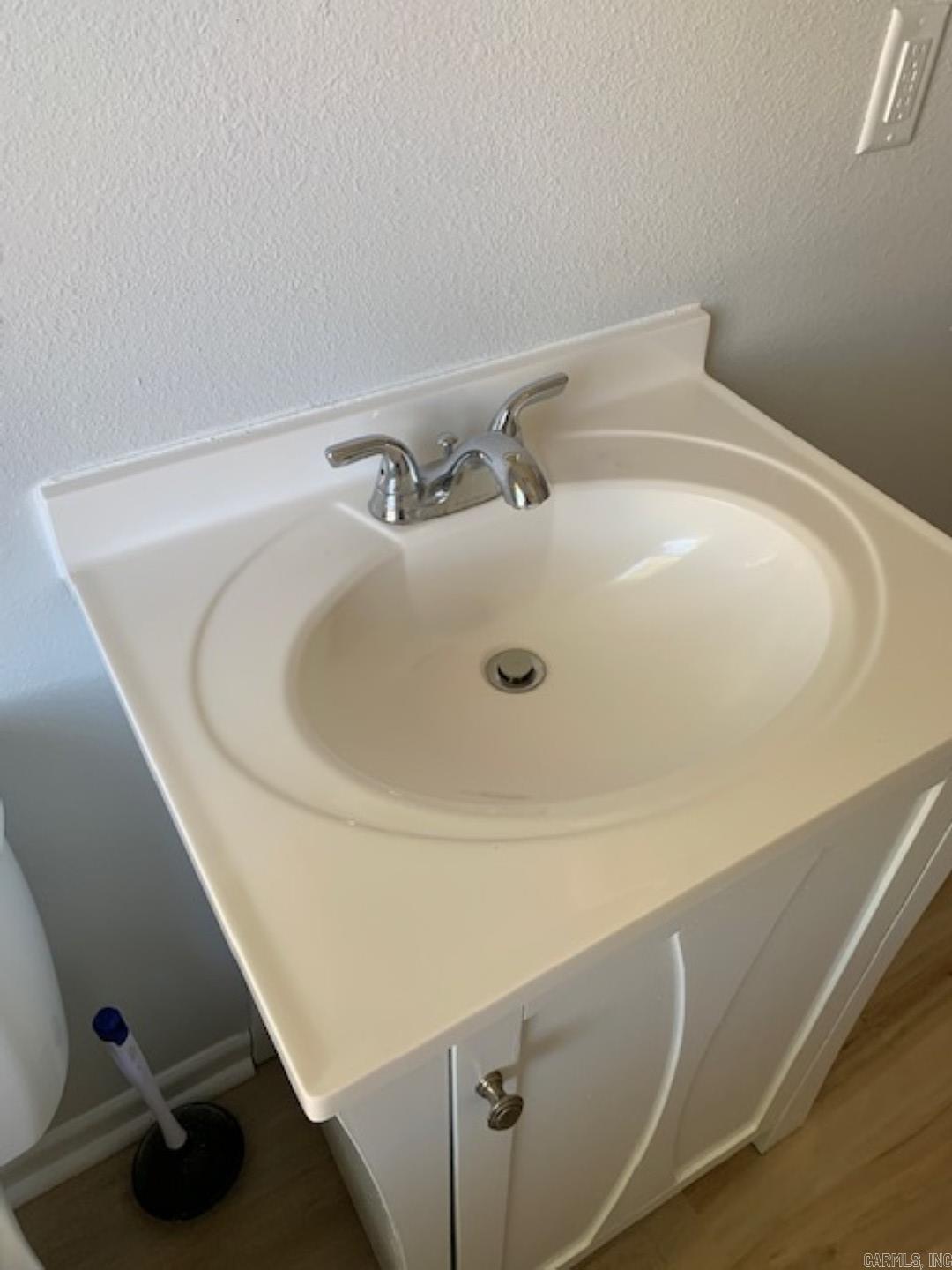 CAMDEN HEIGHTS - Residential Lease