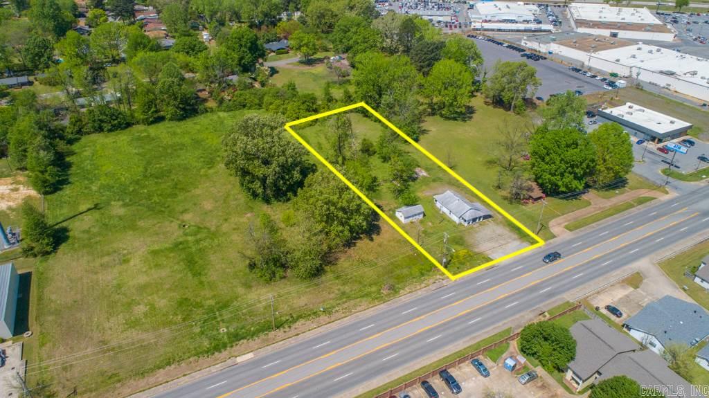 1.19 Acres Prime Commercial Development. Also another 3.8 acres available adjacent to the South to 1118 N. First. Potential 4.9+ Acre Site available.