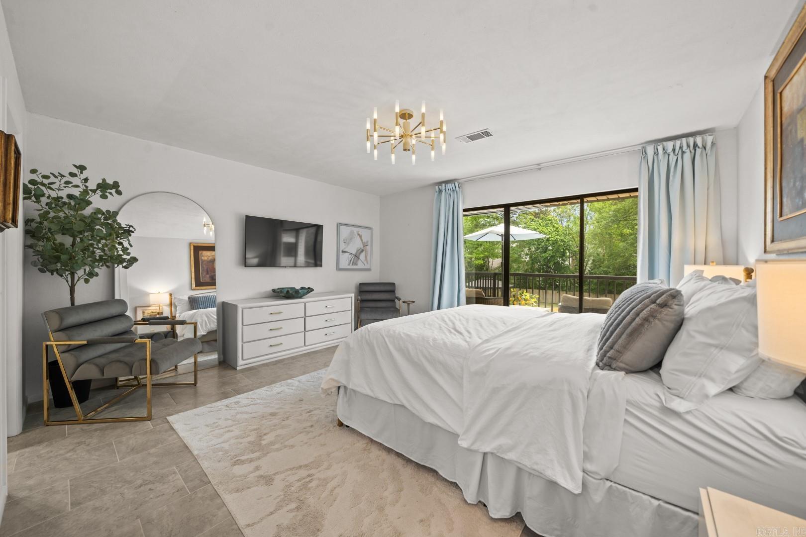 EMERALD ISLE HPR - Residential