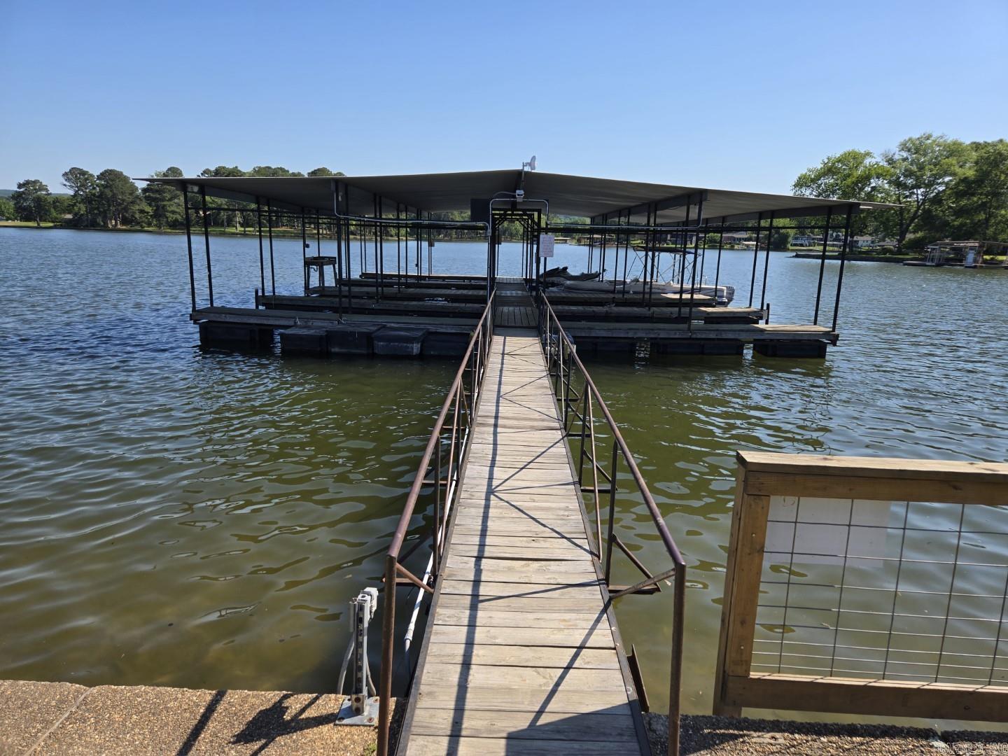 EMERALD ISLE HPR - Residential