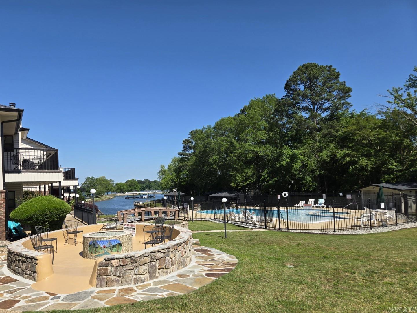 EMERALD ISLE HPR - Residential