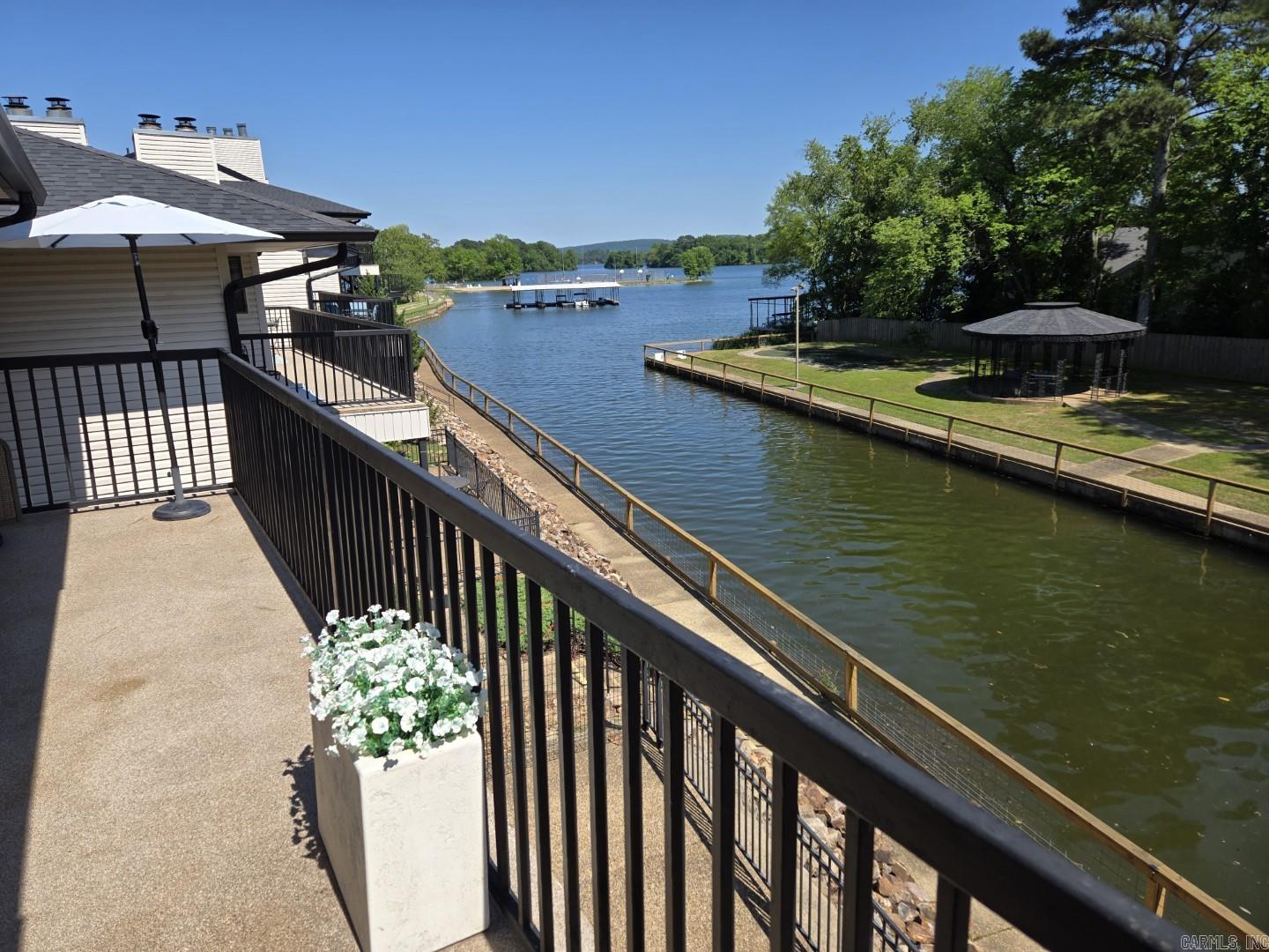 EMERALD ISLE HPR - Residential