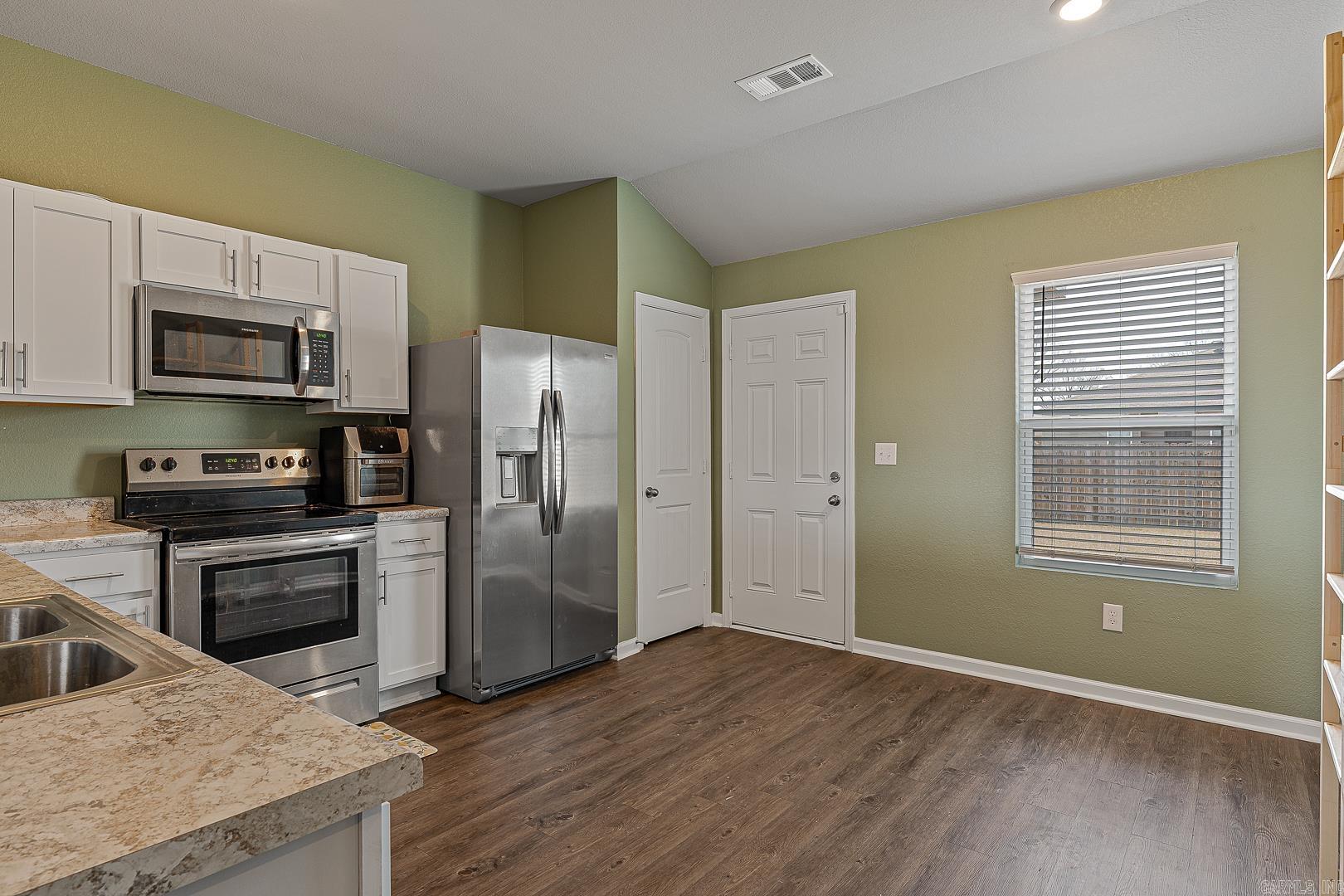 BRODY REED ESTATES - Residential