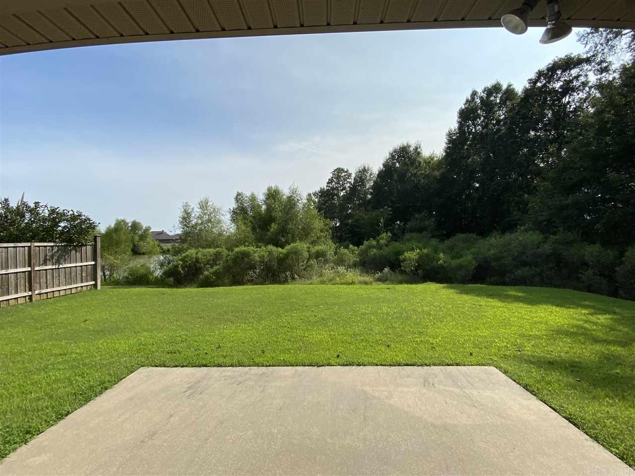 COUNTRY CLUB OF ARK THE - Residential Lease