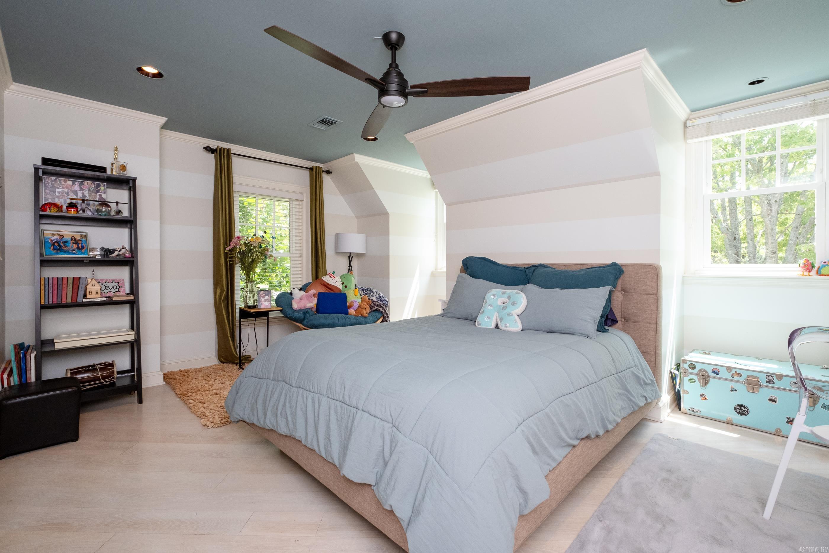PLEASANT VALLEY - Residential
