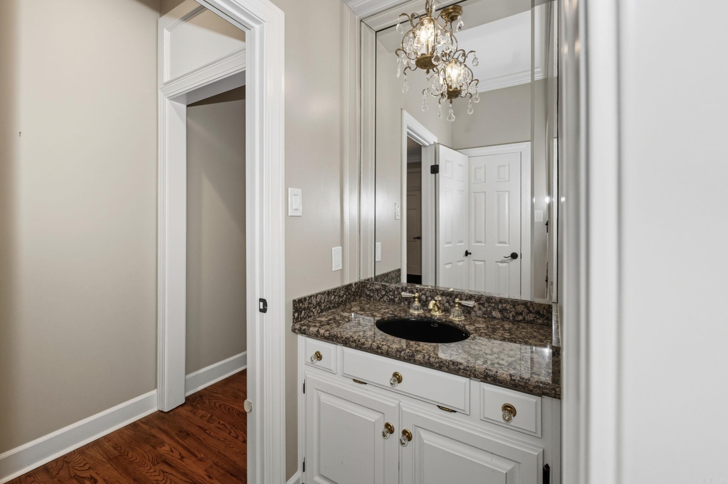 WOODRIDGE TOWNHOMES - Residential