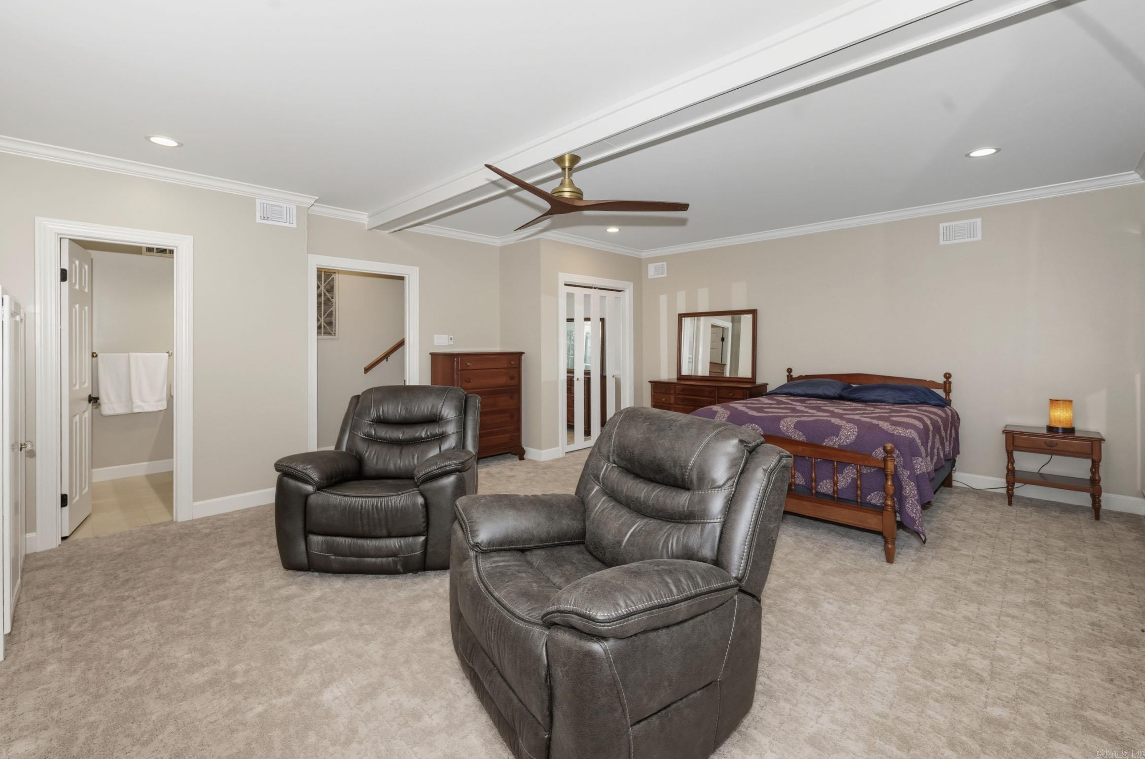 WOODRIDGE TOWNHOMES - Residential