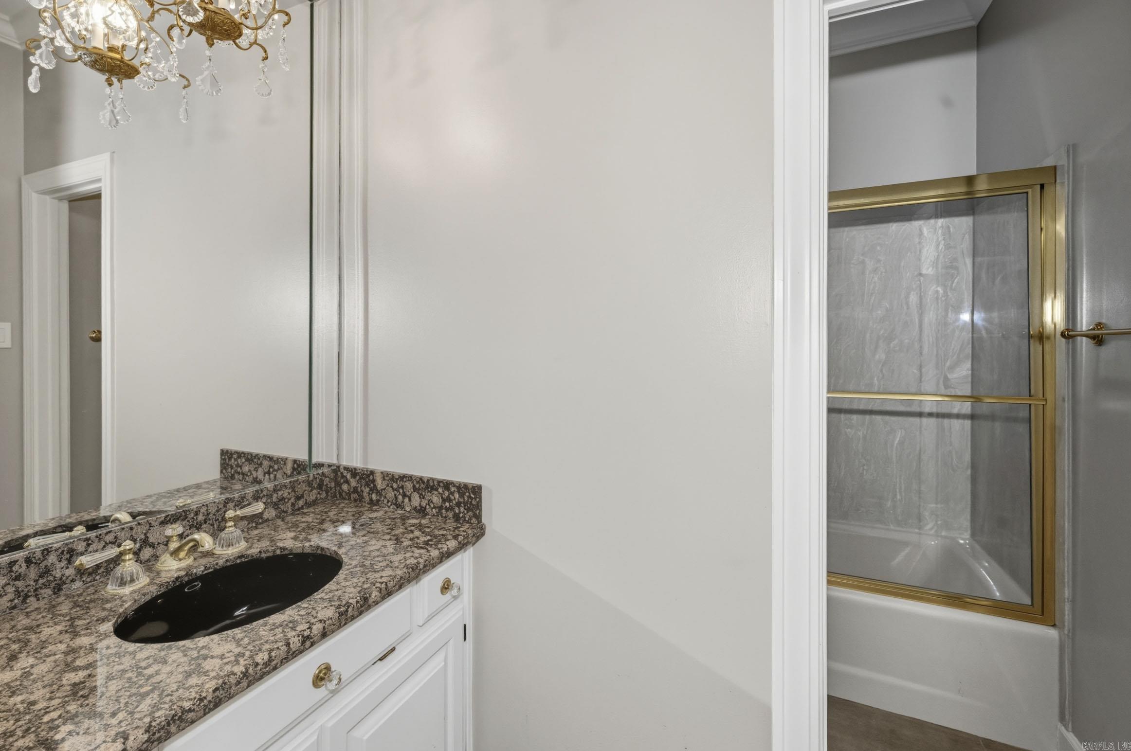 WOODRIDGE TOWNHOMES - Residential