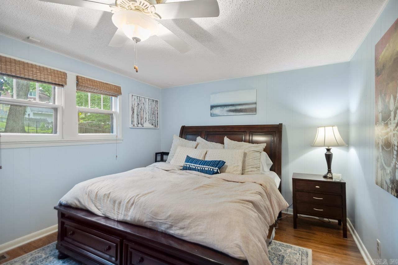 PULASKI HEIGHTS - Residential