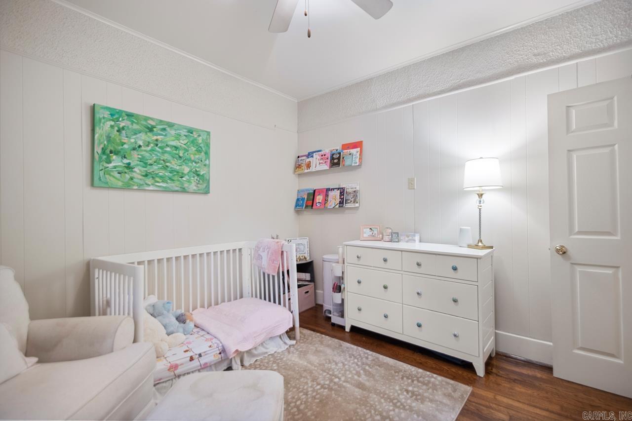 PULASKI HEIGHTS - Residential