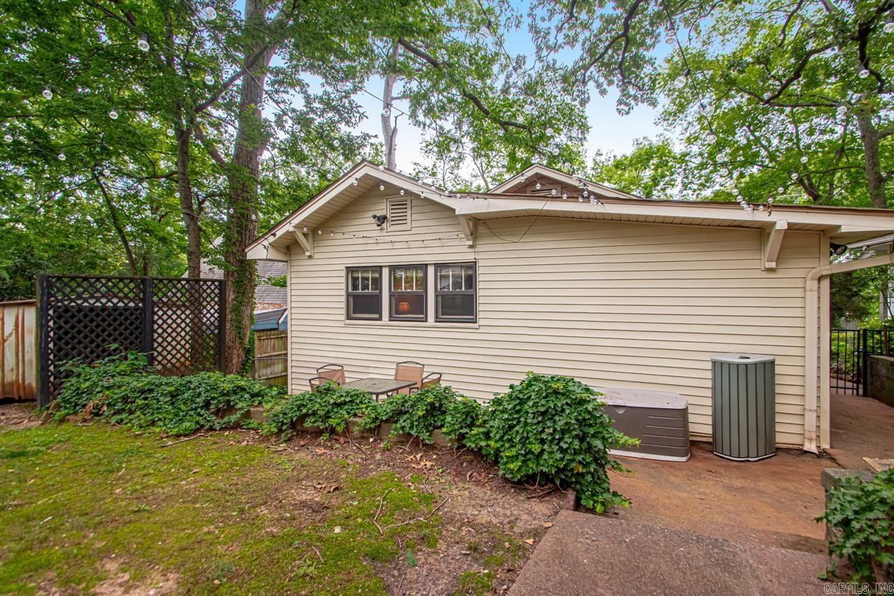 PULASKI HEIGHTS - Residential