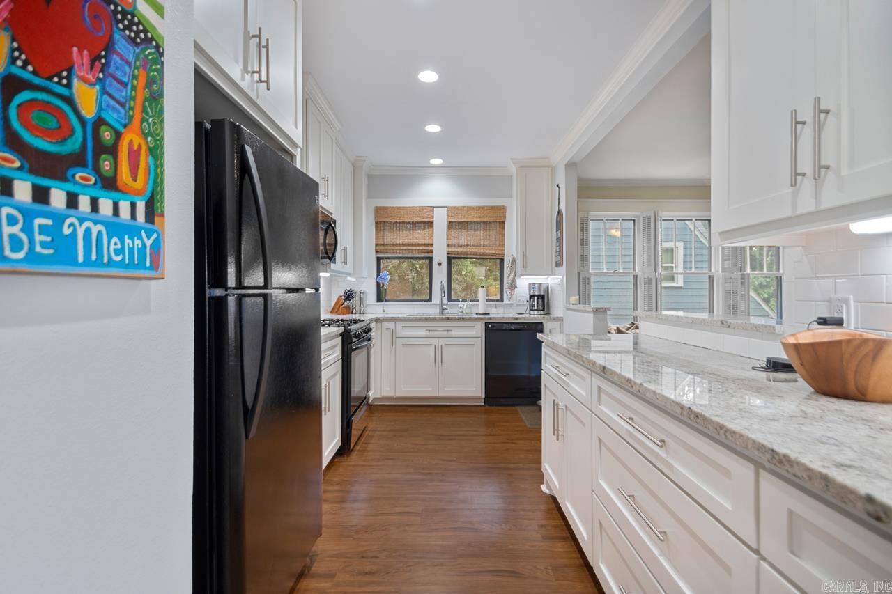 PULASKI HEIGHTS - Residential